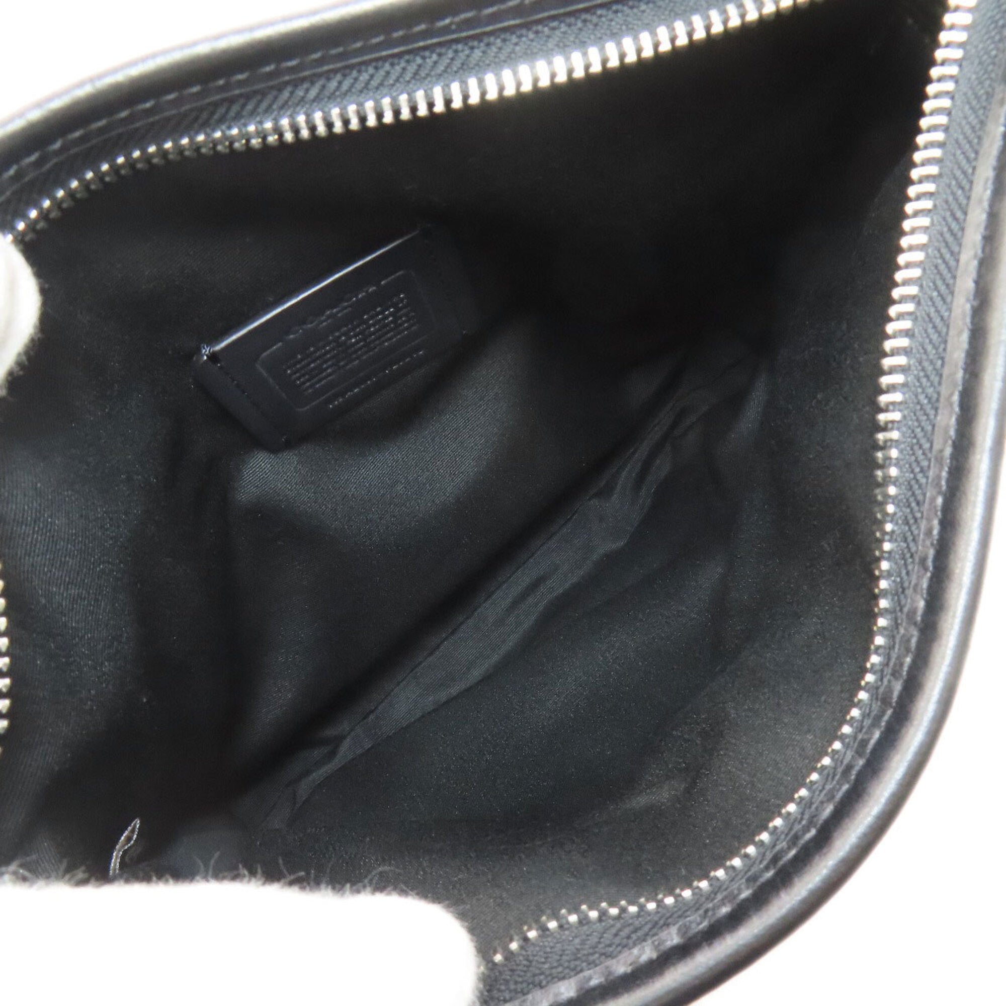 Coach Signature Black Pvc Shoulder Bag (Pre-Owned)