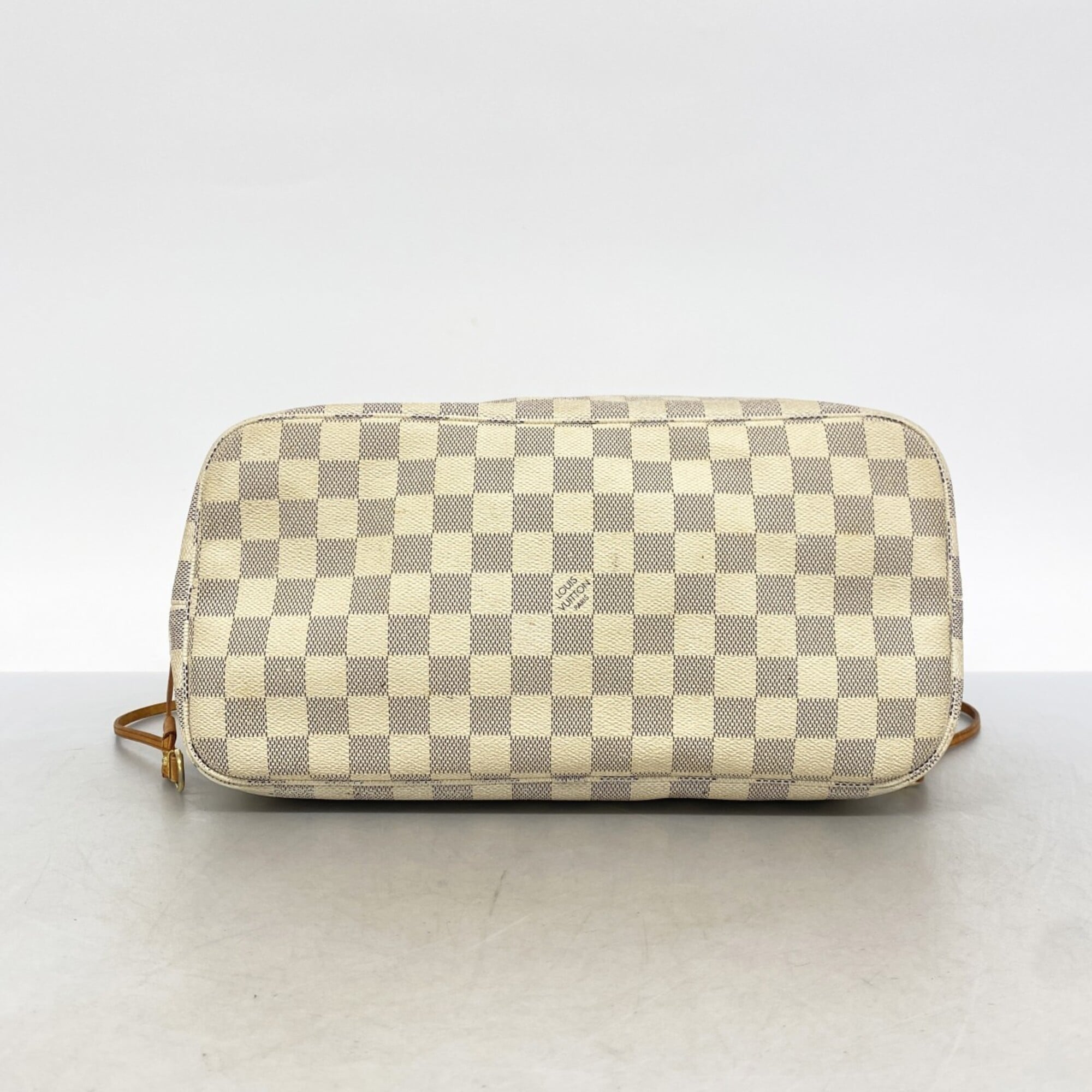 Louis Vuitton White Tote Bag (Pre-Owned)