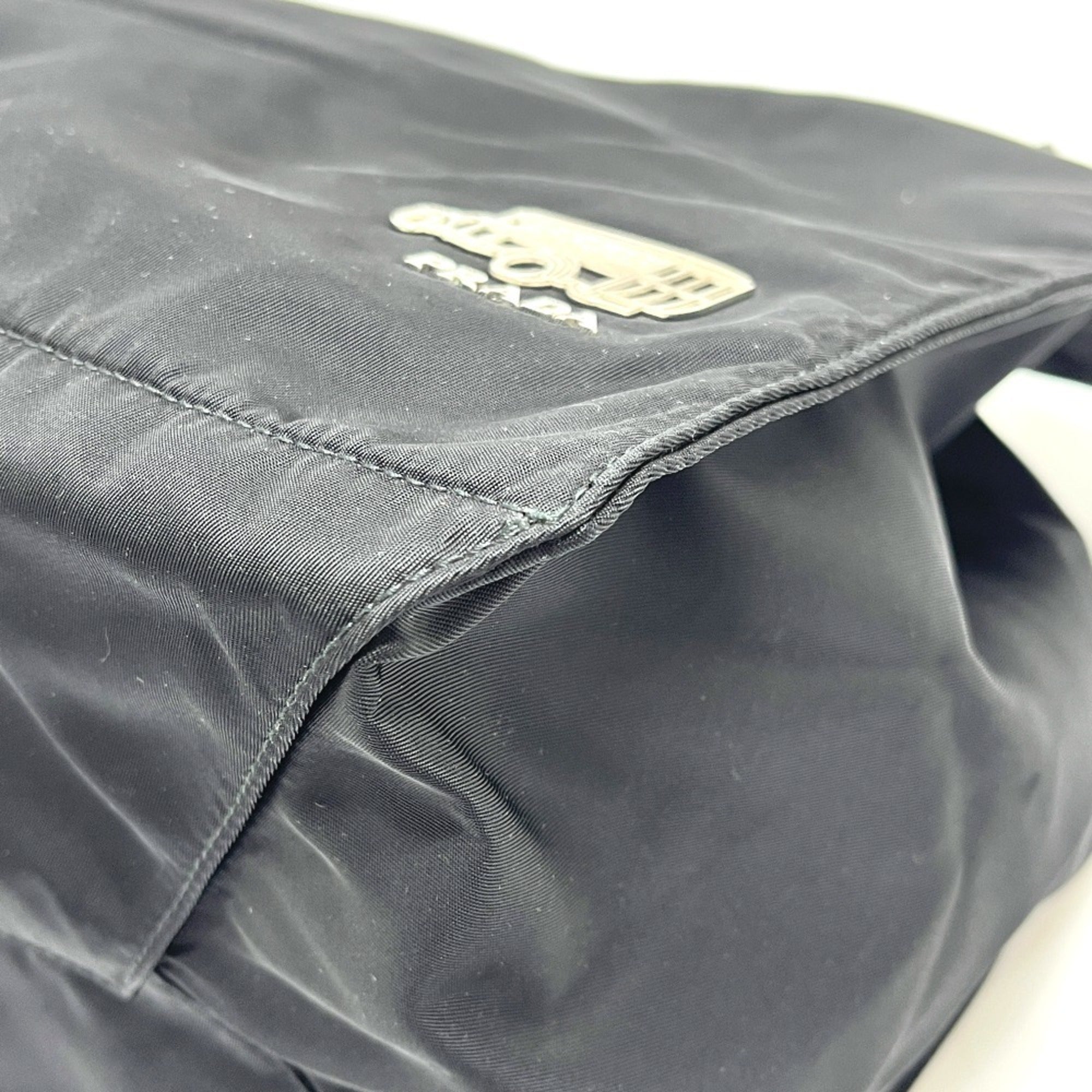 Prada Black Nylon Tote Bag (Pre-Owned)