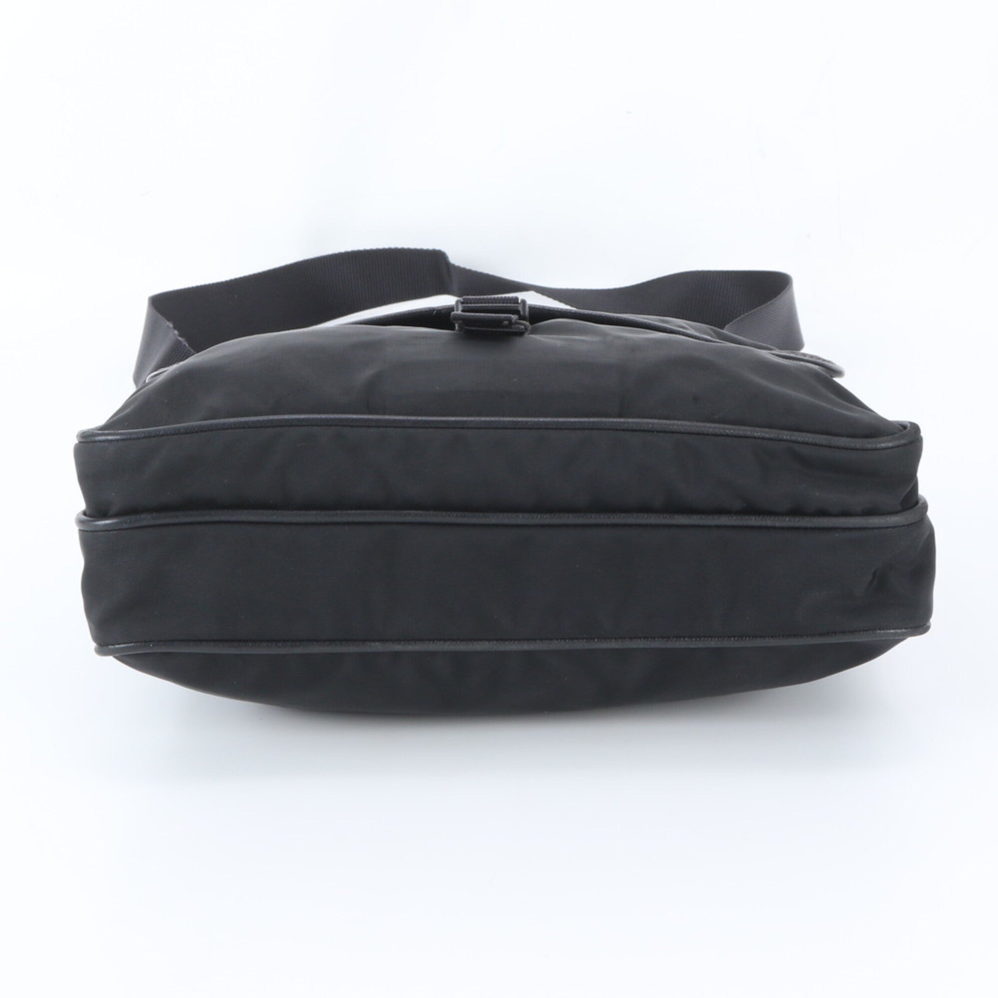 Prada Black Nylon Leather Shoulder Bag (Pre-Owned)