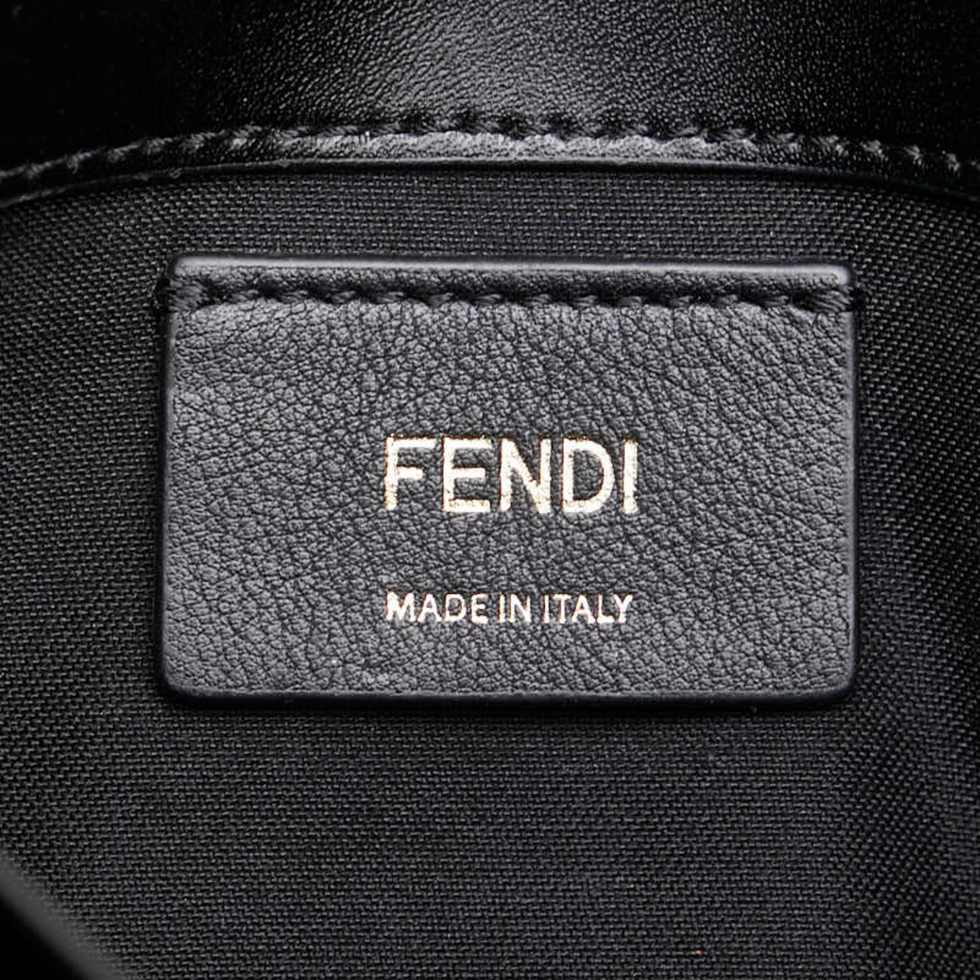 Fendi Black Leather Shoulder Bag (Pre-Owned)