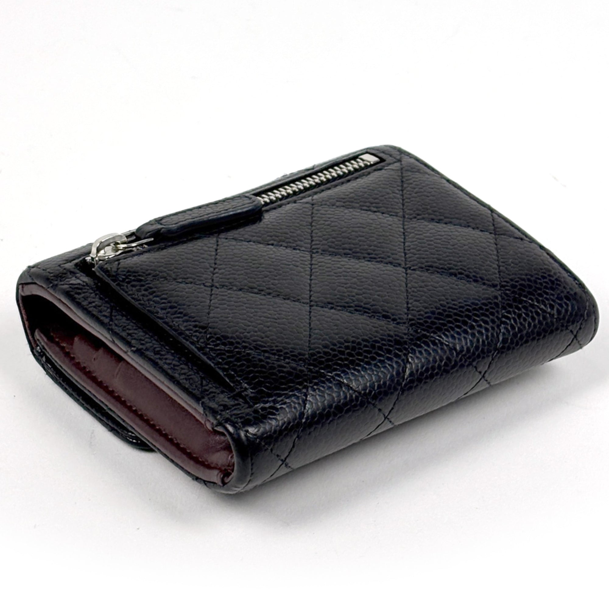 Chanel Black Grained Calfskin Wallet (Tri-Fold) (Pre-Owned)