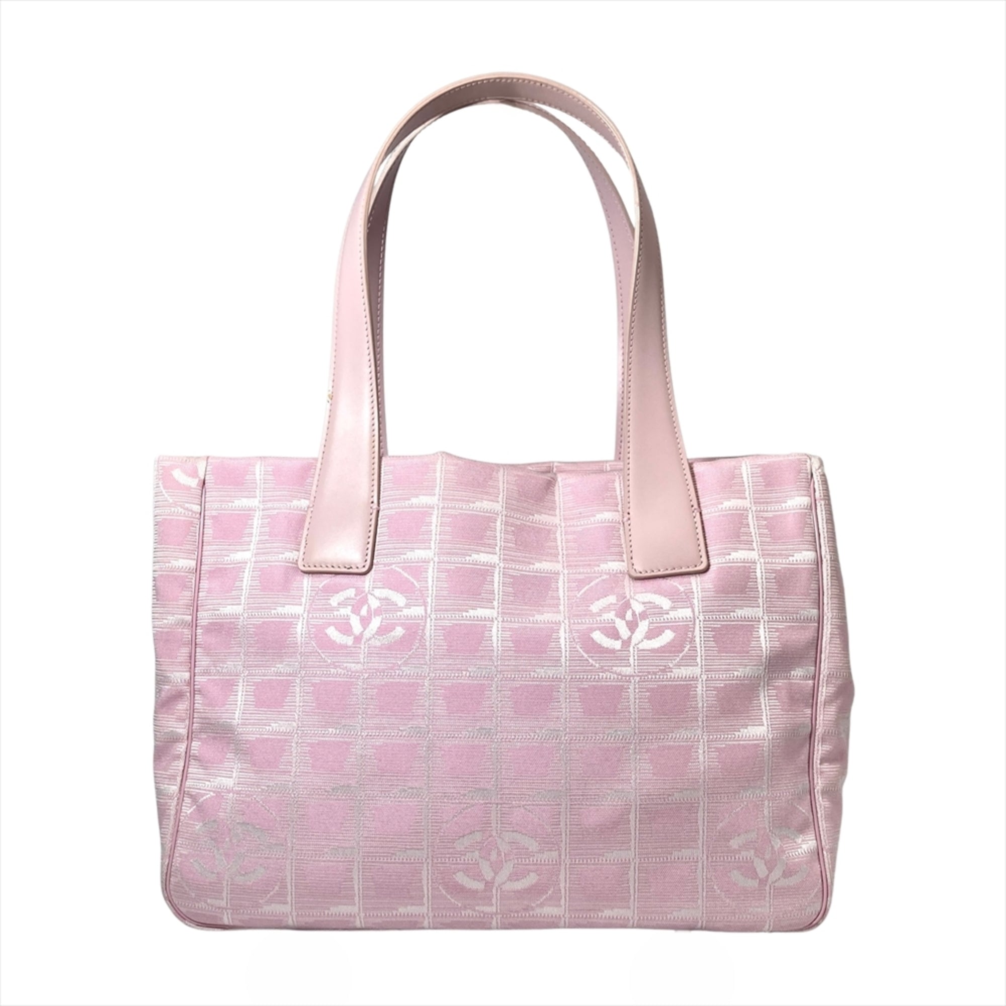 Chanel Pink Nylon Tote Bag (Pre-Owned)