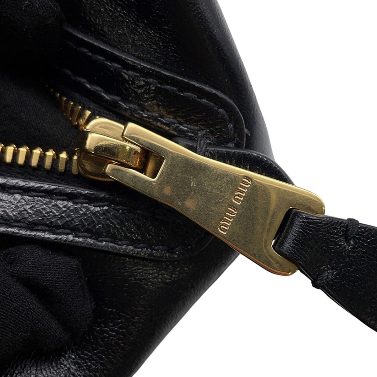 Miu Miu Black Leather Handbag (Pre-Owned)
