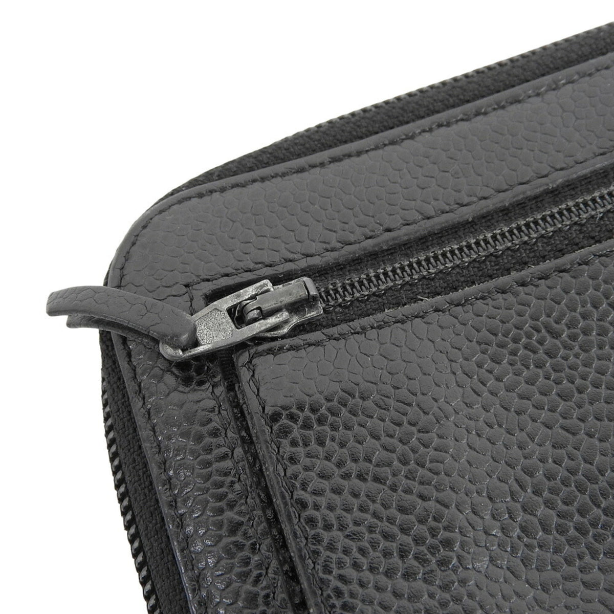 Chanel Black Grained Calfskin Long Wallet (Bi-Fold) (Pre-Owned)