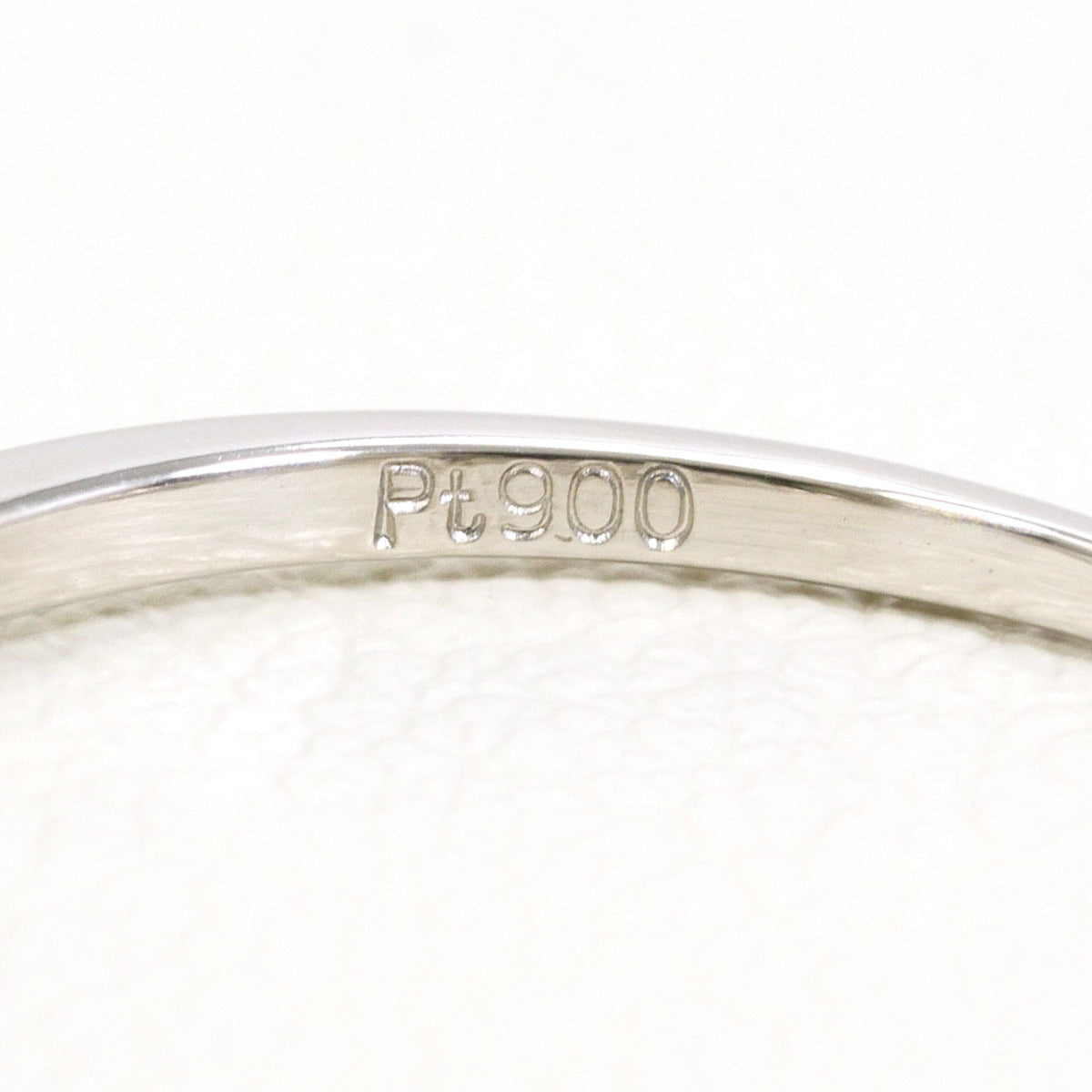 Unbranded Platinum 900 Band Ring (Pre-Owned)