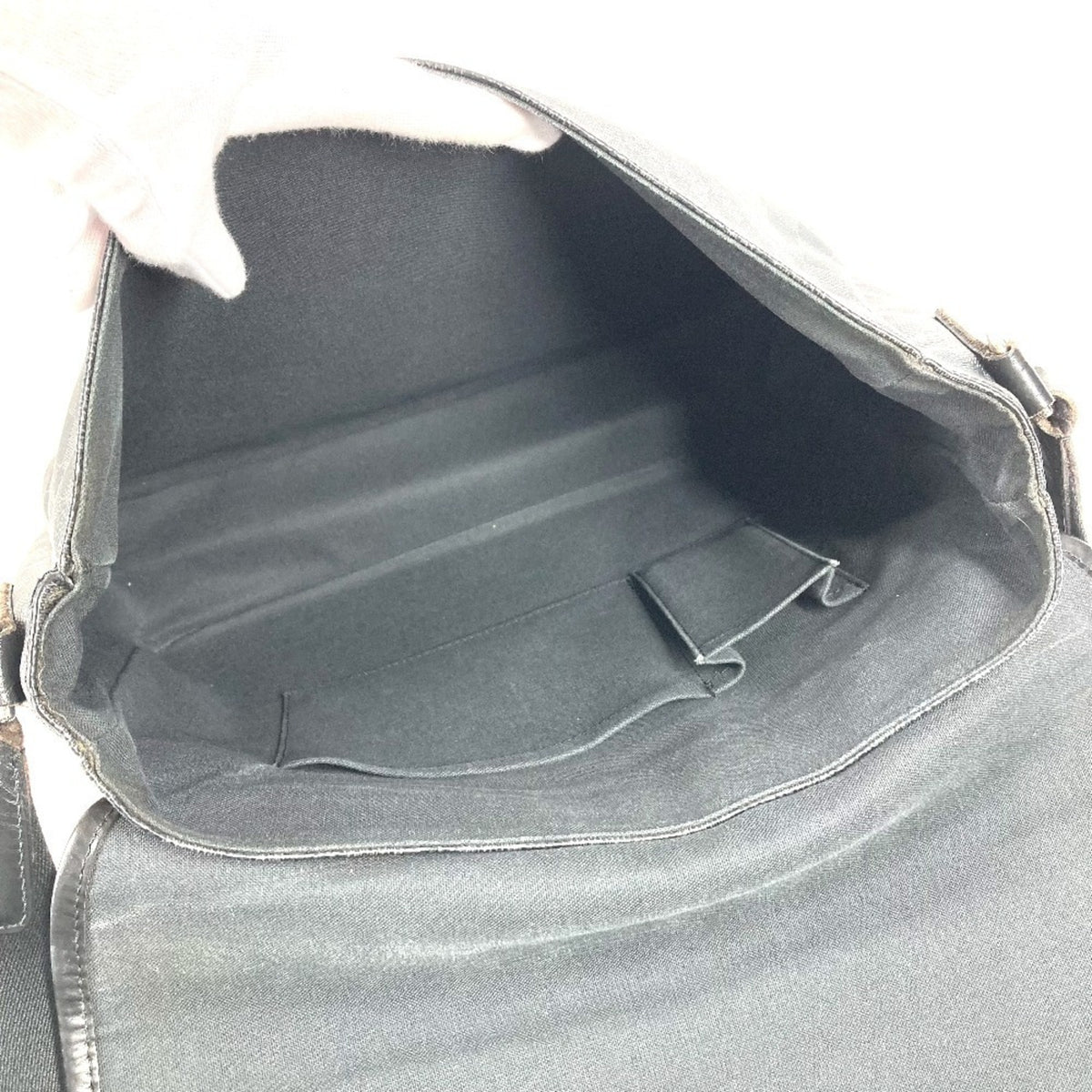 Louis Vuitton Black Damier Graphite Messenger Bag Shoulder Bag (Pre-Owned)