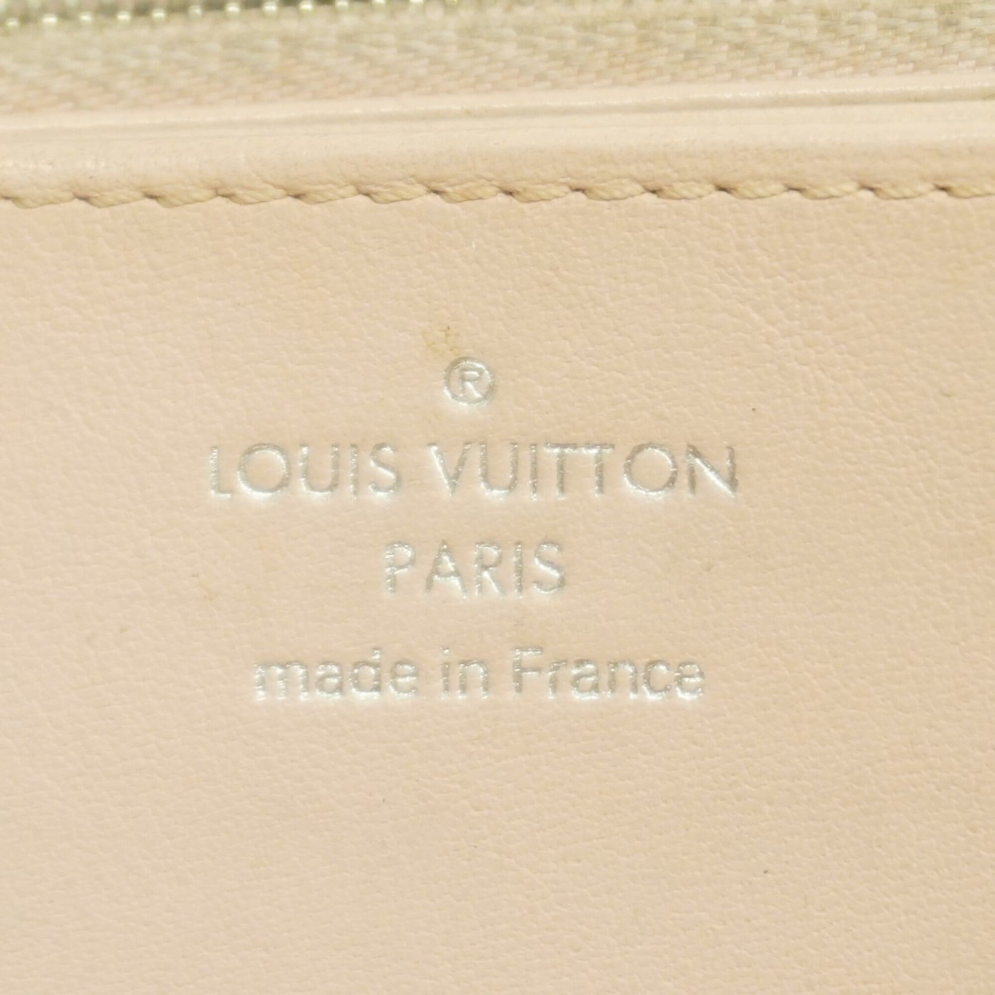 Louis Vuitton Magnolia Long Wallet (Bi-Fold) (Pre-Owned)