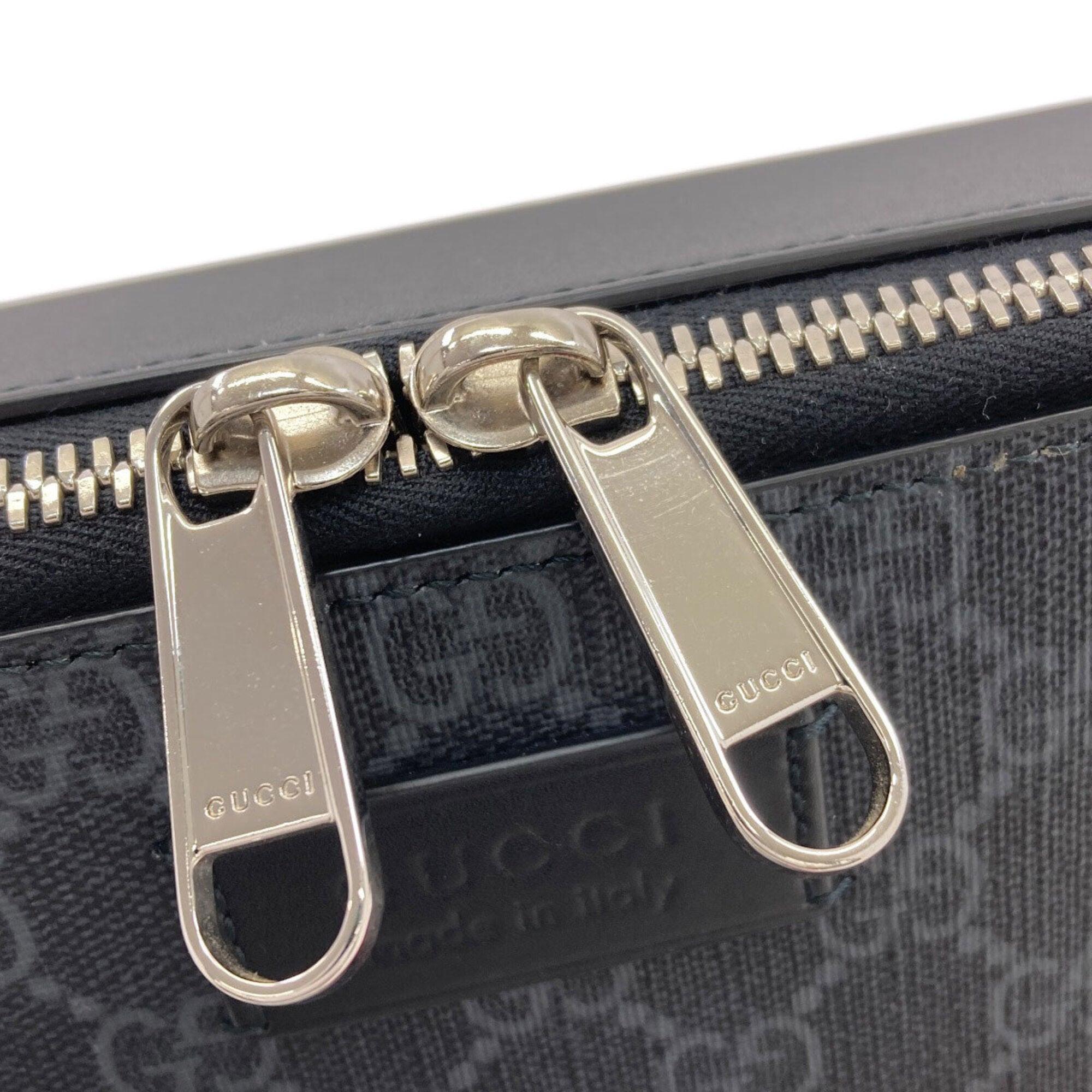 Gucci Gray Pvc Shoulder Bag (Pre-Owned)