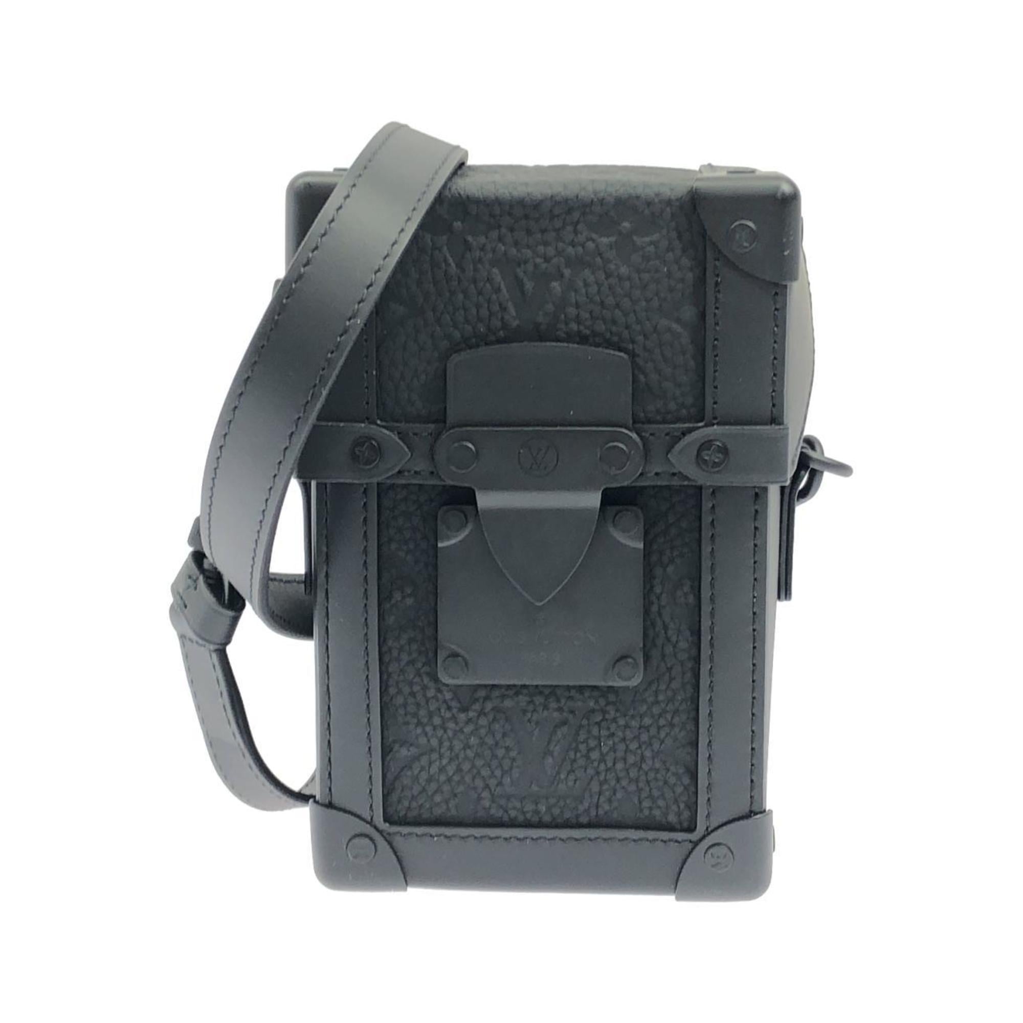 Louis Vuitton Black Leather Shoulder Bag (Pre-Owned)