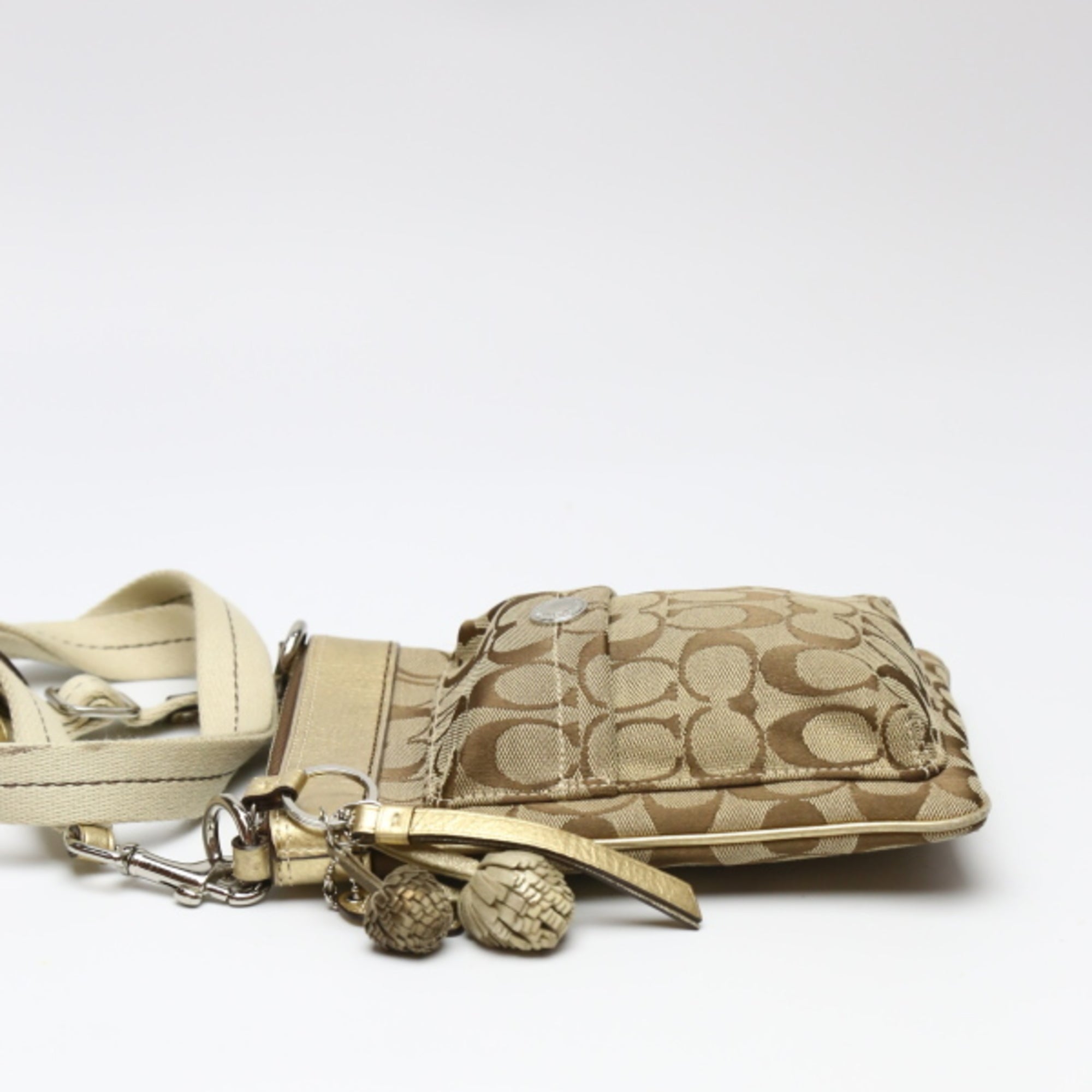 Coach Brown Leather Shoulder Bag (Pre-Owned)