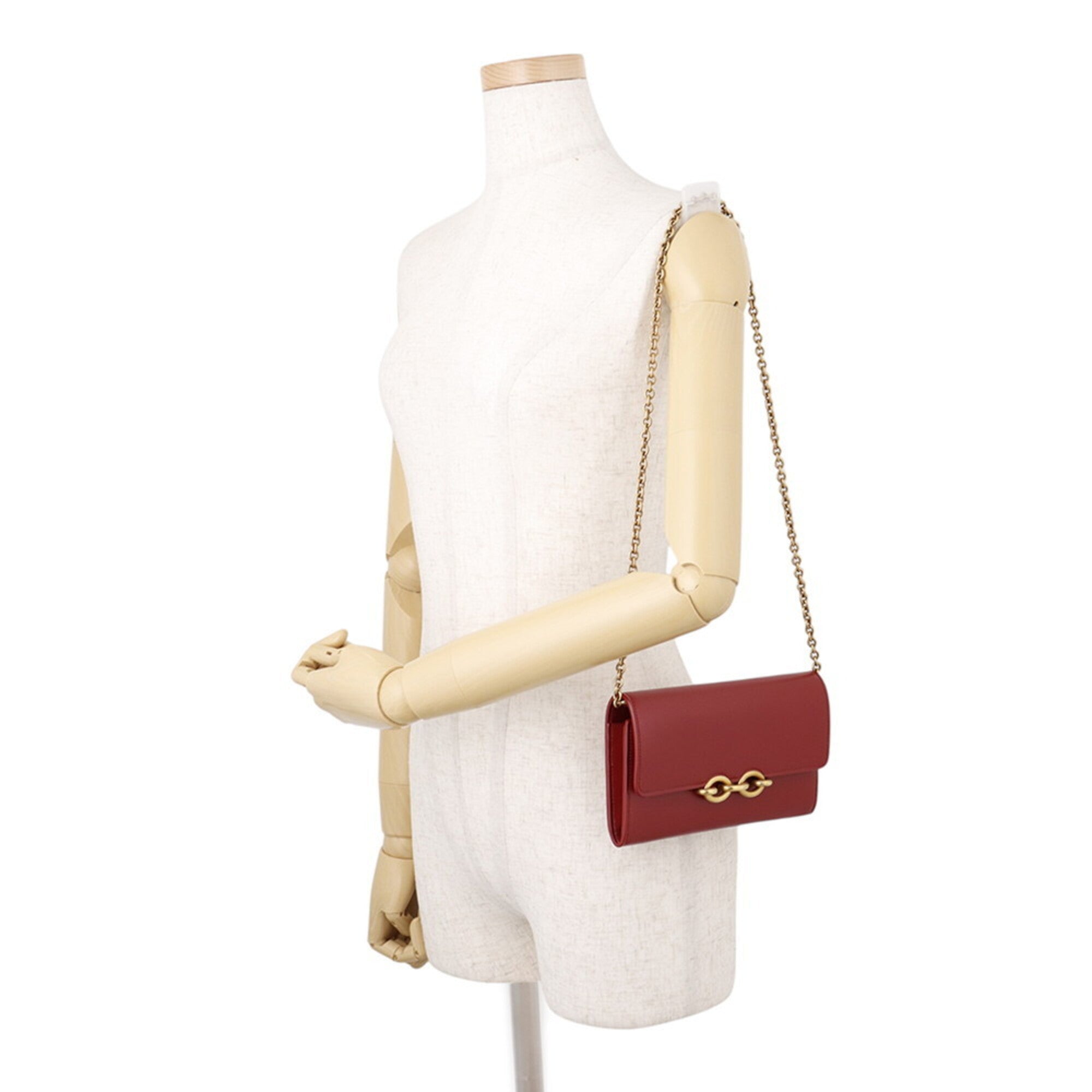 Yves Saint Laurent Red Color Leather Chain/Shoulder Wallet (Pre-Owned)