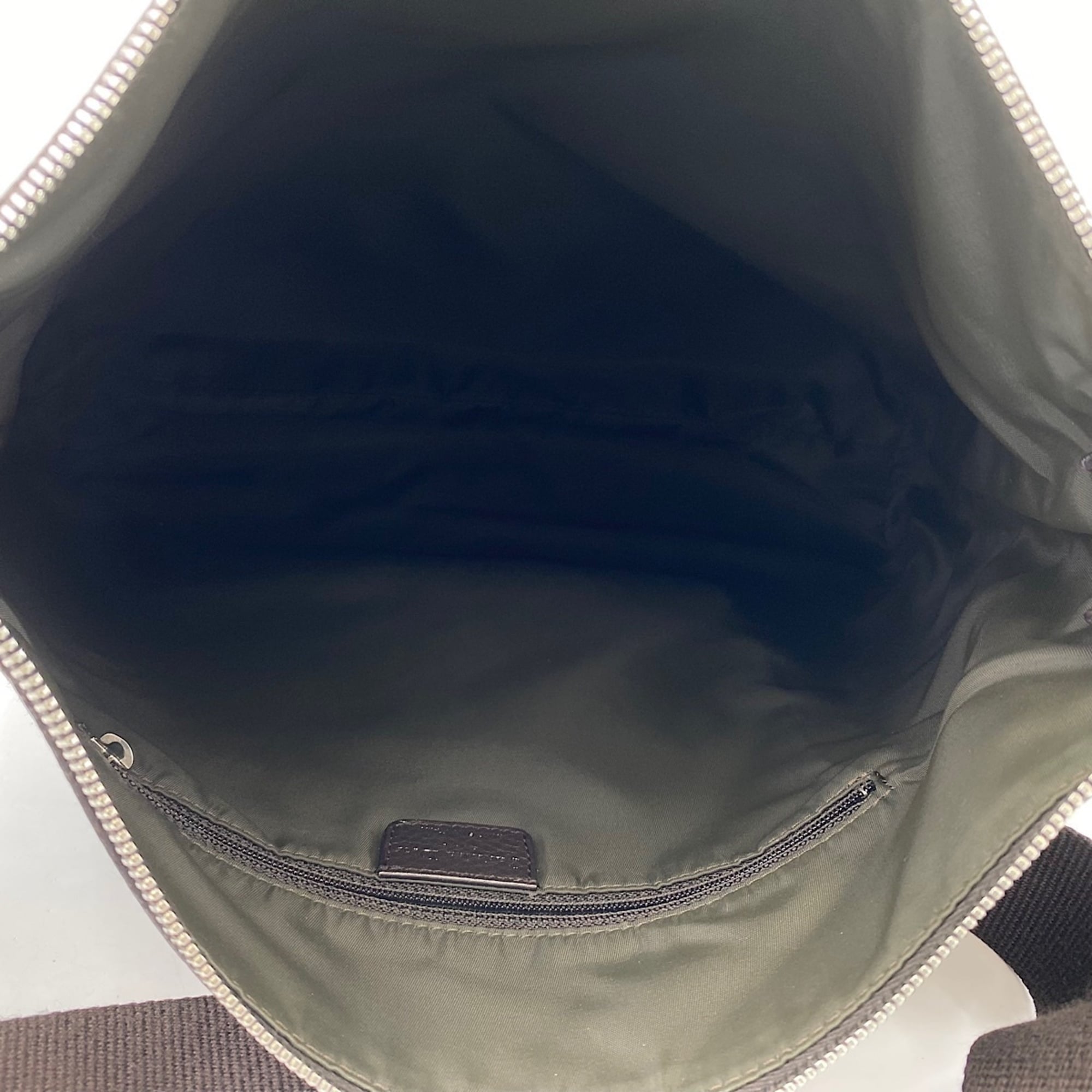 Christian Dior Brown Shoulder Bag (Pre-Owned)