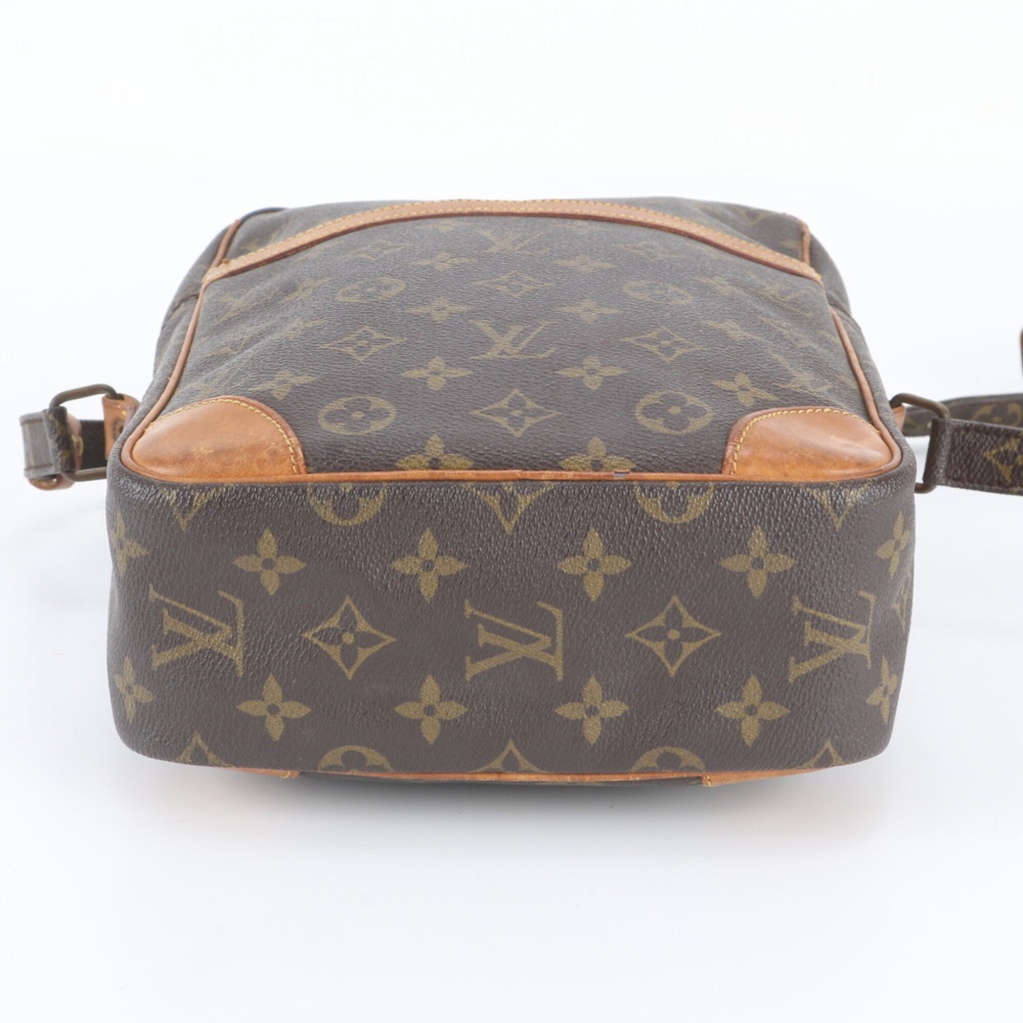 Louis Vuitton Brown Leather Coated Canvas Messenger Bag Shoulder Bag Tote Bag (Pre-Owned)