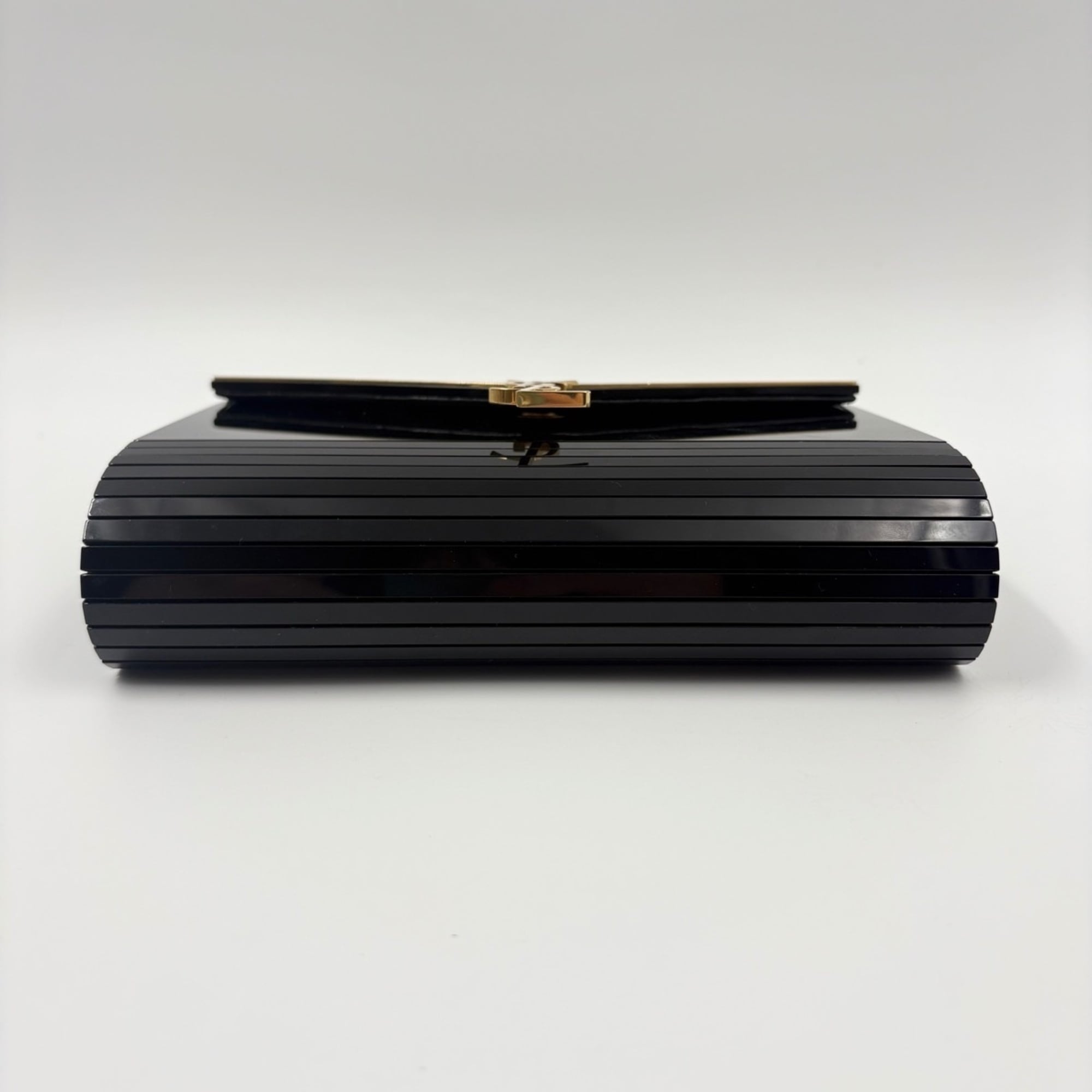 Yves Saint Laurent Black Shoulder Bag (Pre-Owned)