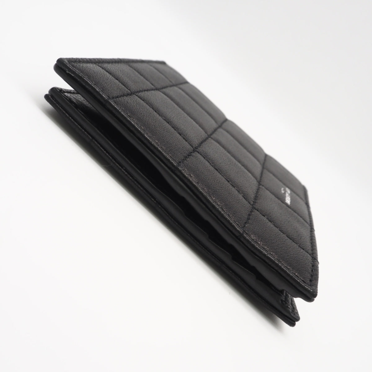 Yves Saint Laurent Black Leather Wallet (Bi-Fold) (Pre-Owned)