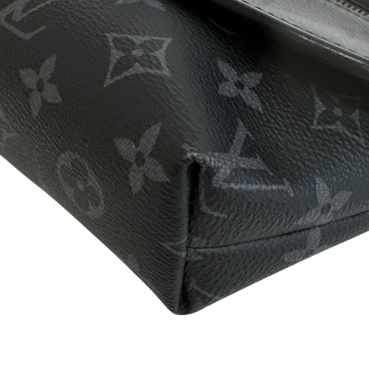 Louis Vuitton Black Monogram Eclipse Monogram Eclipse Pochette Shoulder Bag (Pre-Owned)