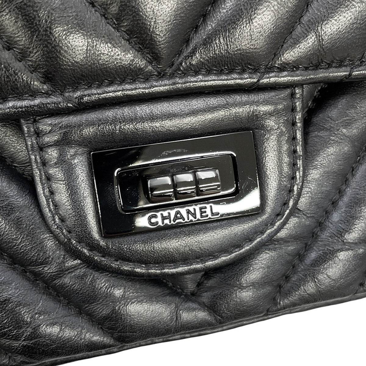 Chanel Black Handbag Shoulder Bag (Pre-Owned)