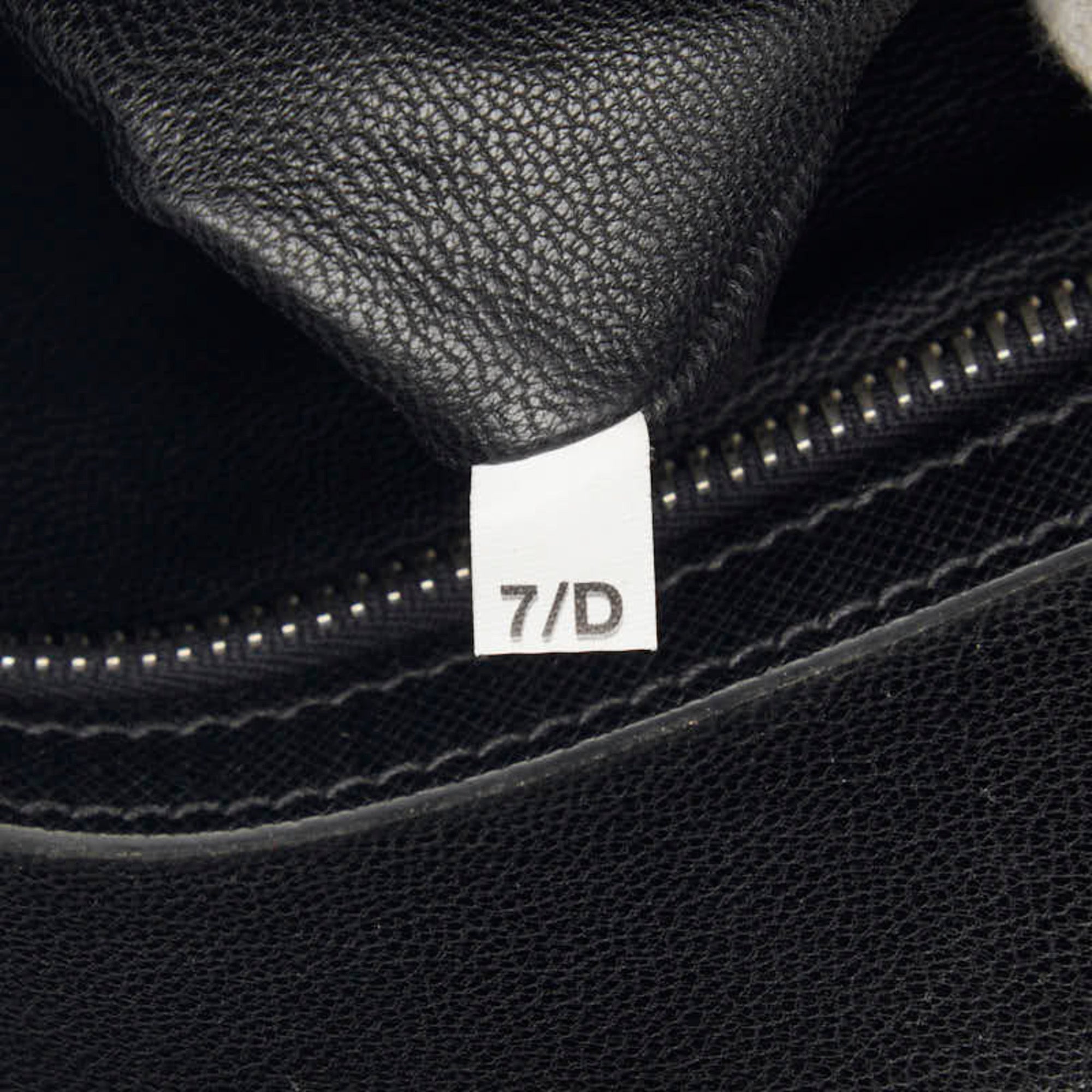 Prada Navy Leather Shoulder Bag (Pre-Owned)
