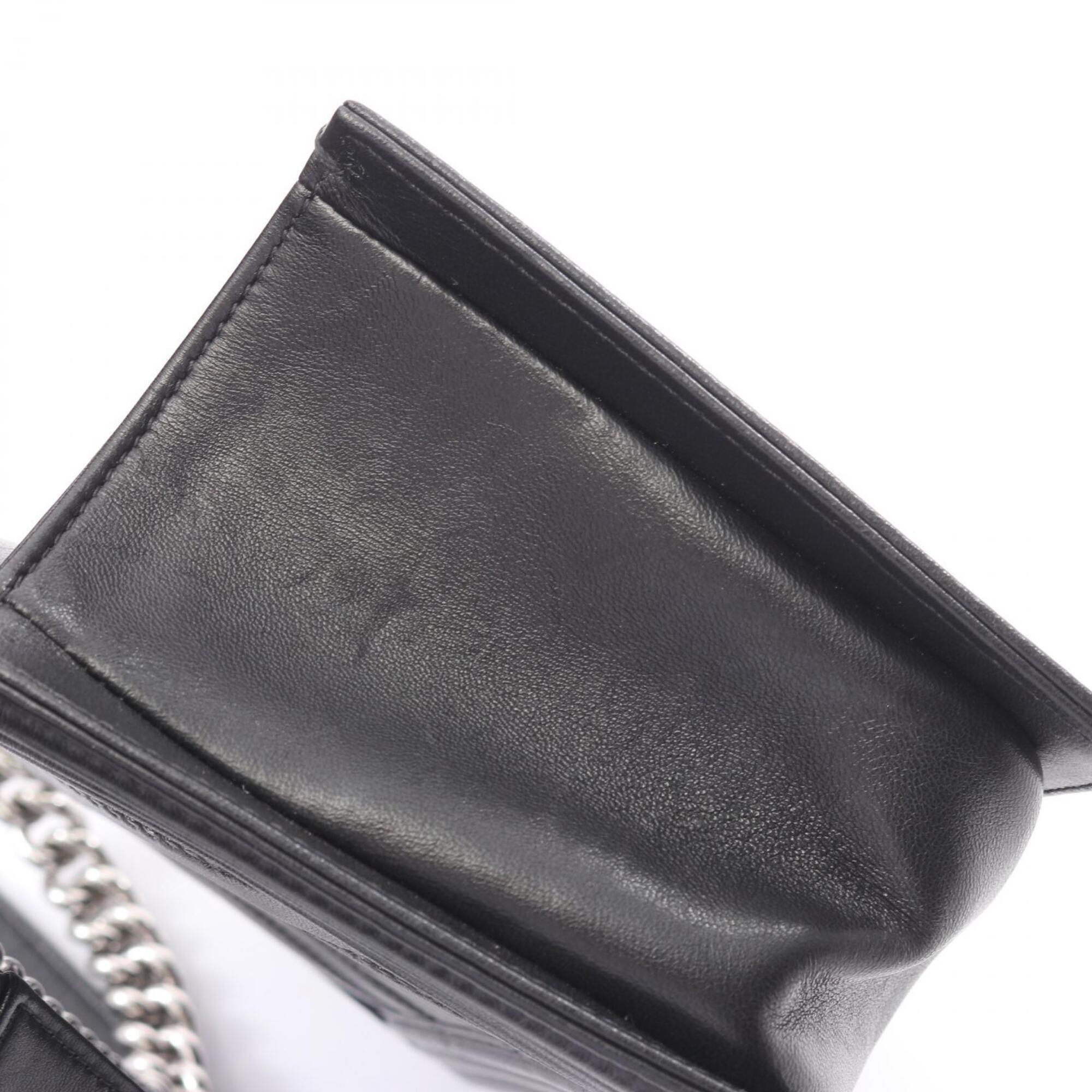 Chanel Black Leather Handbag Shoulder Bag (Pre-Owned)
