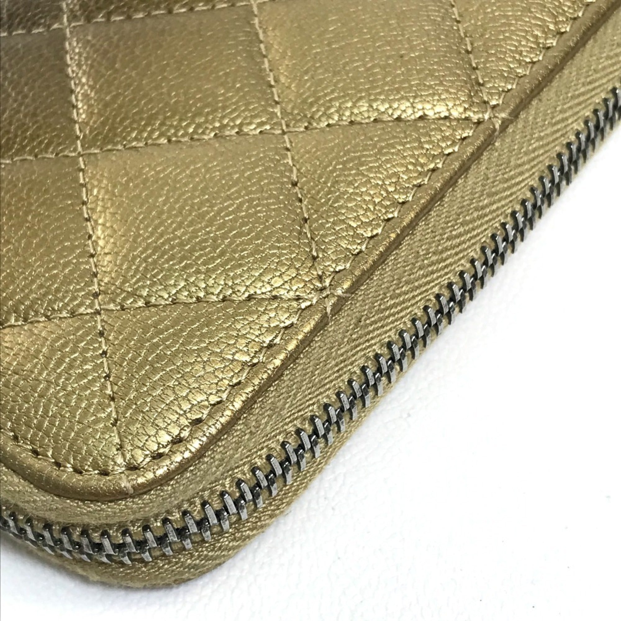 Chanel Matelasse Gold Brown Leather Long Wallet (Bi-Fold) (Pre-Owned)