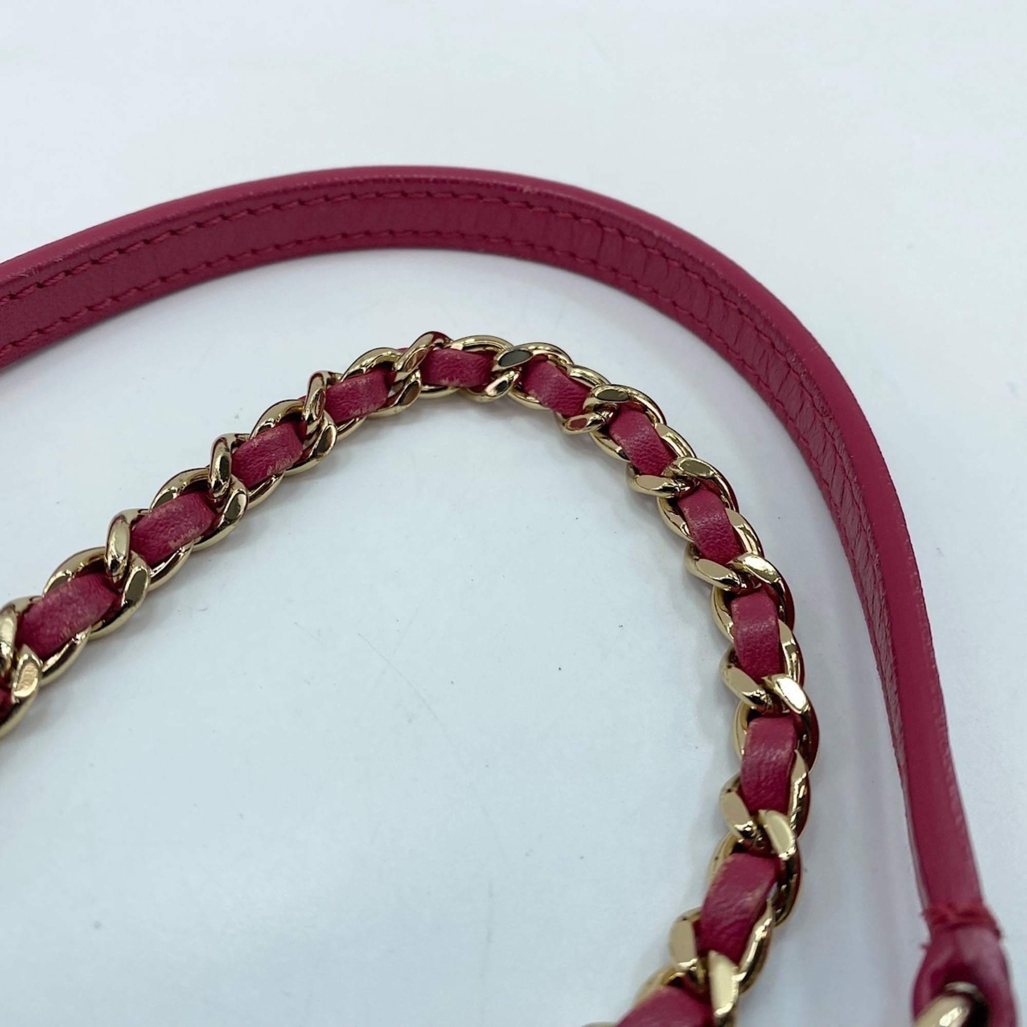 Chanel Matelasse Pink Shoulder Bag (Pre-Owned)