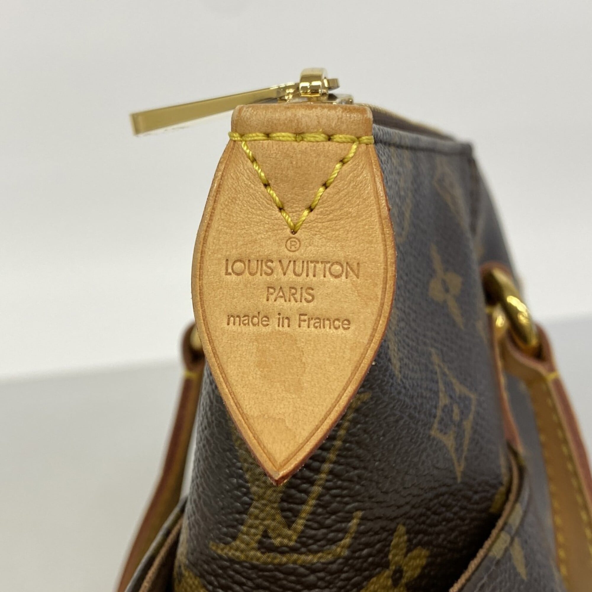 Louis Vuitton Brown Tote Bag (Pre-Owned)