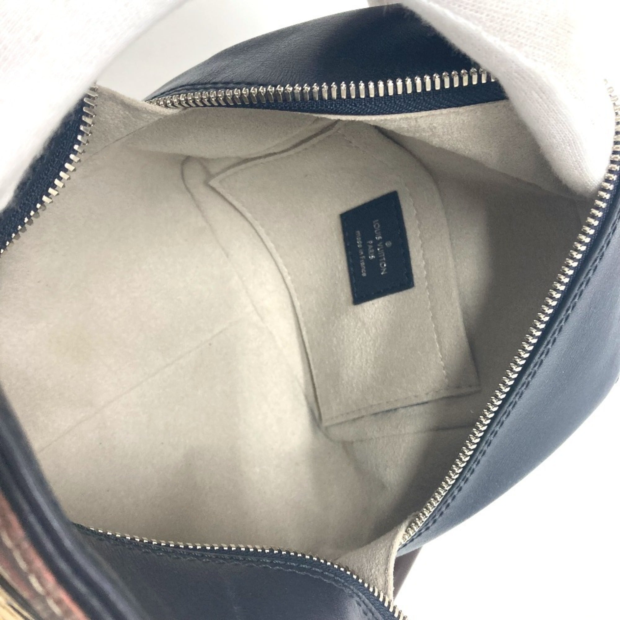 Louis Vuitton Beige Black Leather Handbag (Pre-Owned)