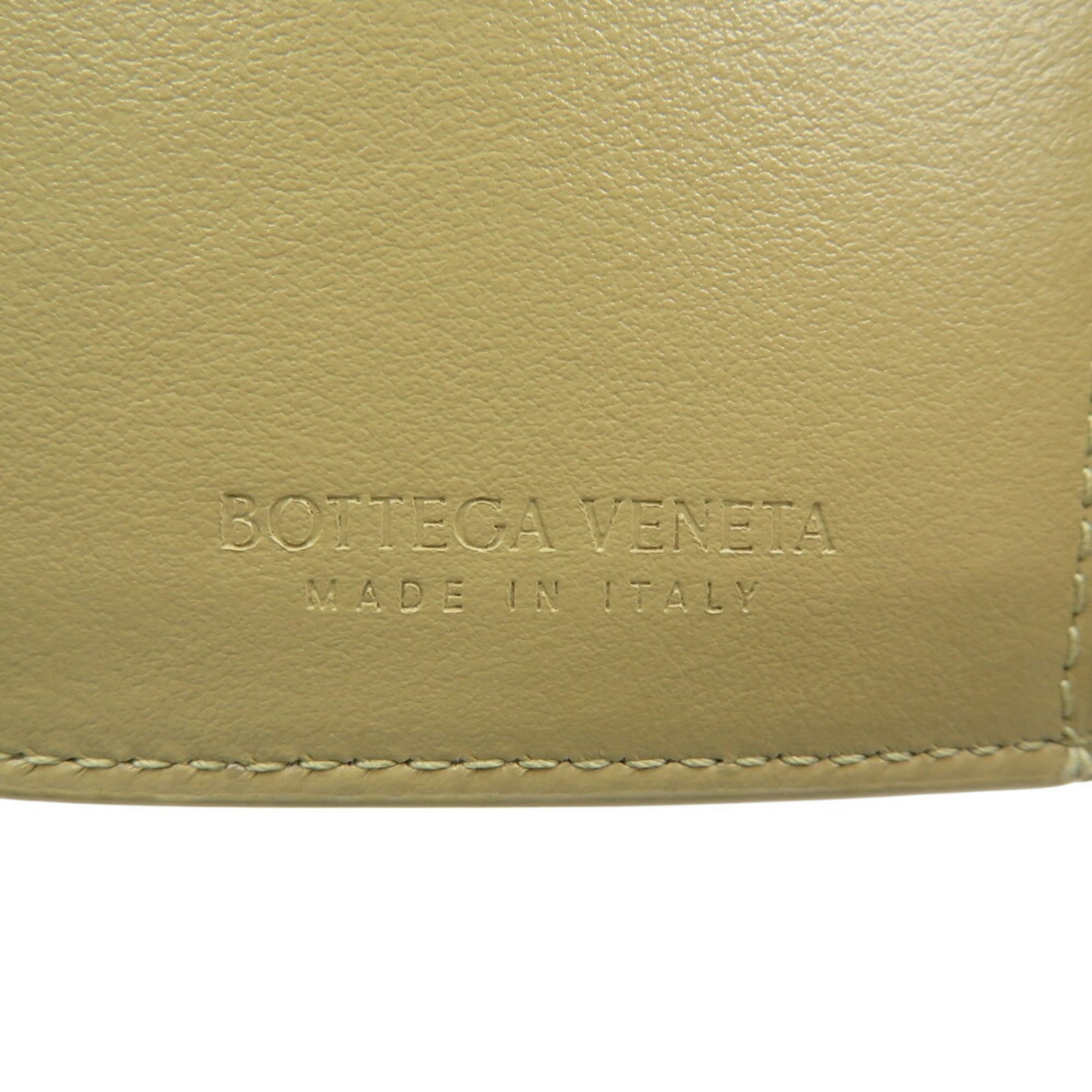 Bottega Veneta Beige Leather Wallet (Tri-Fold) (Pre-Owned)