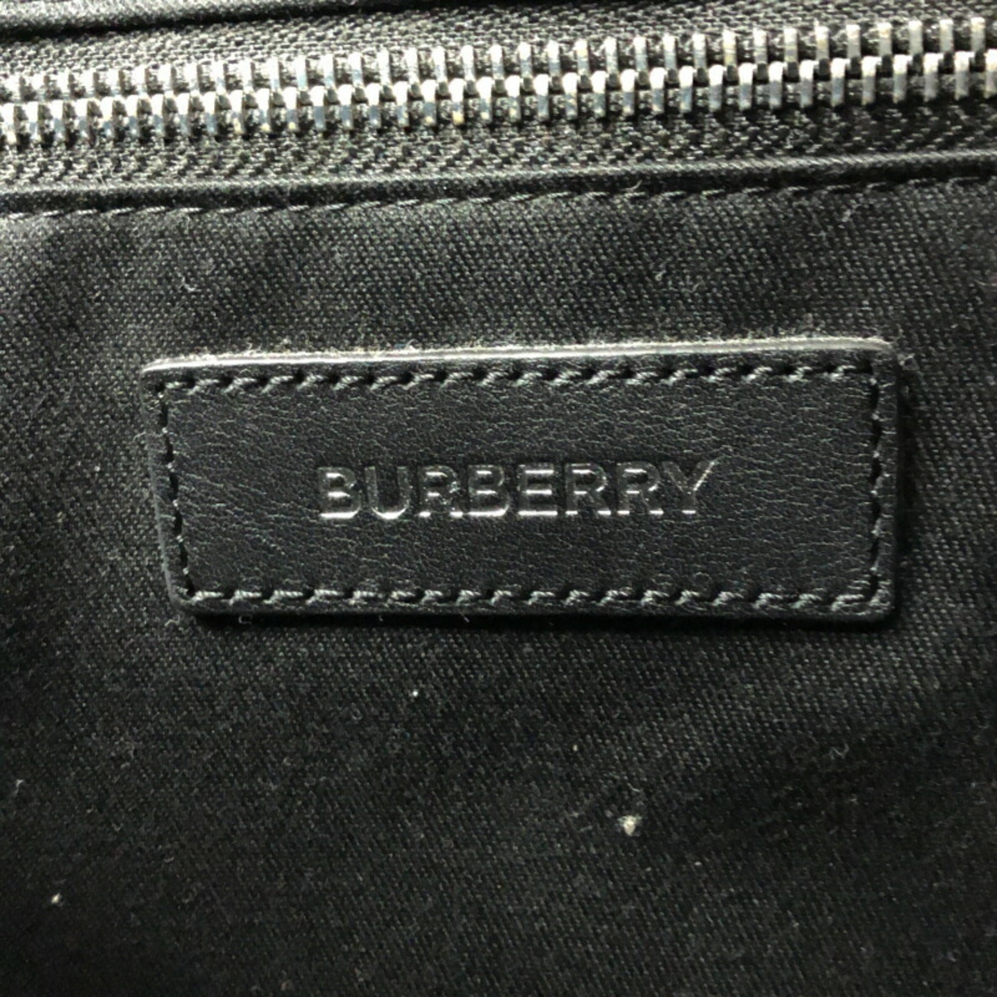 Burberry Black Tote Bag (Pre-Owned)