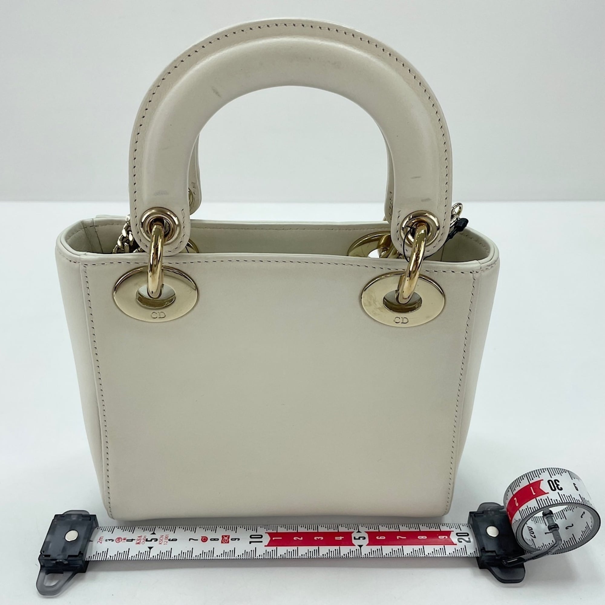Christian Dior Lady Dior White Handbag Shoulder Bag (Pre-Owned)