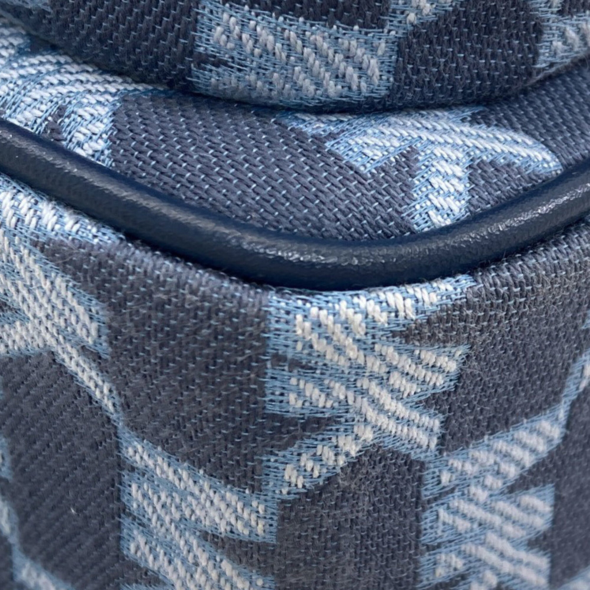 Michael Kors Blue Canvas Pouch Shoulder Bag (Pre-Owned)