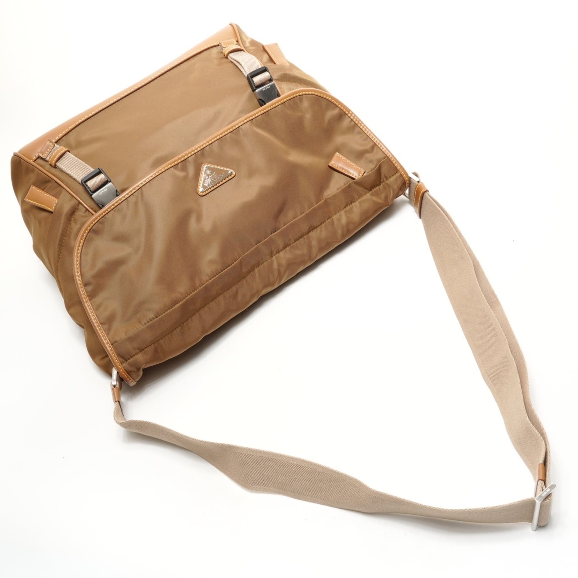 Prada Beige Nylon Shoulder Bag (Pre-Owned)