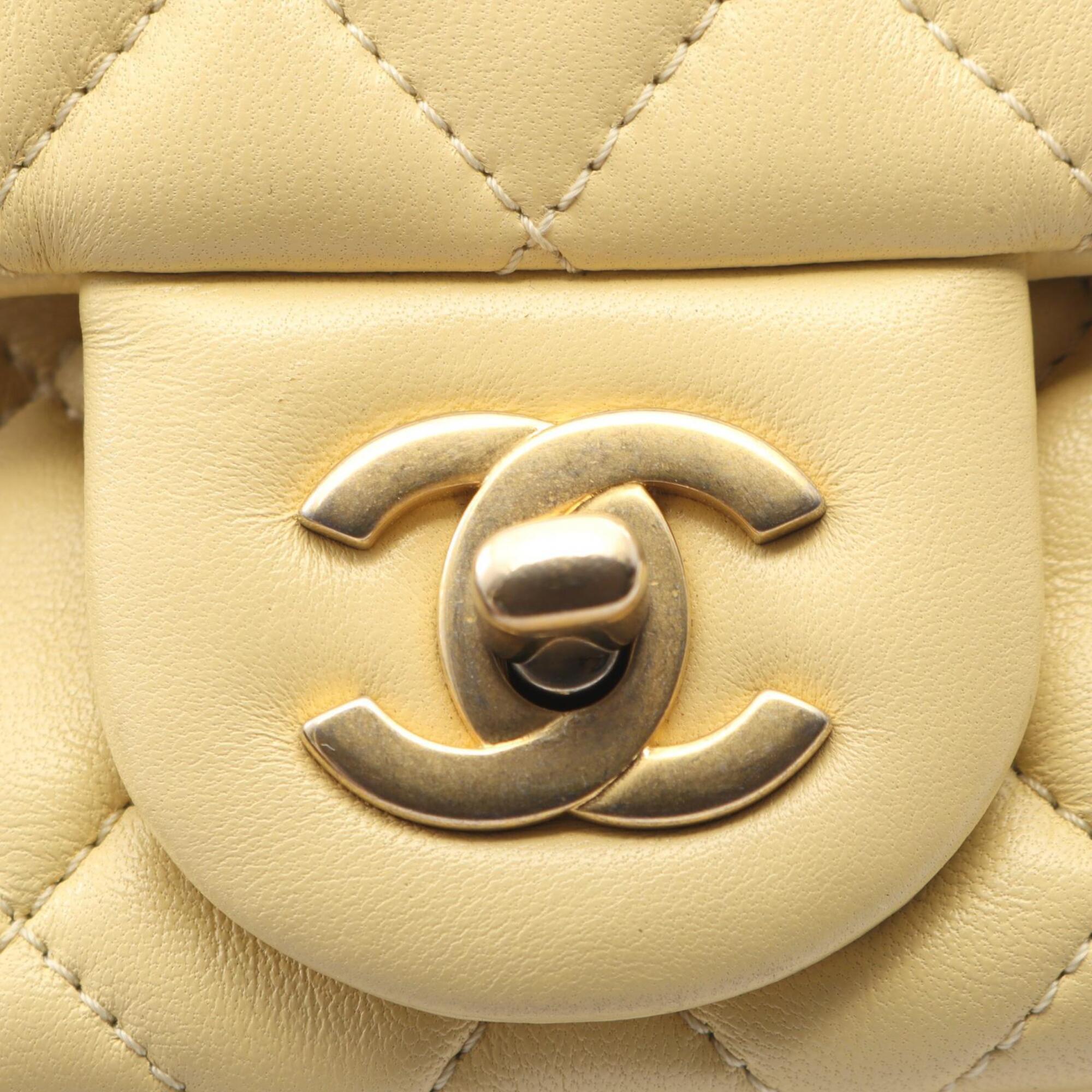 Chanel Yellow Leather Handbag Shoulder Bag (Pre-Owned)