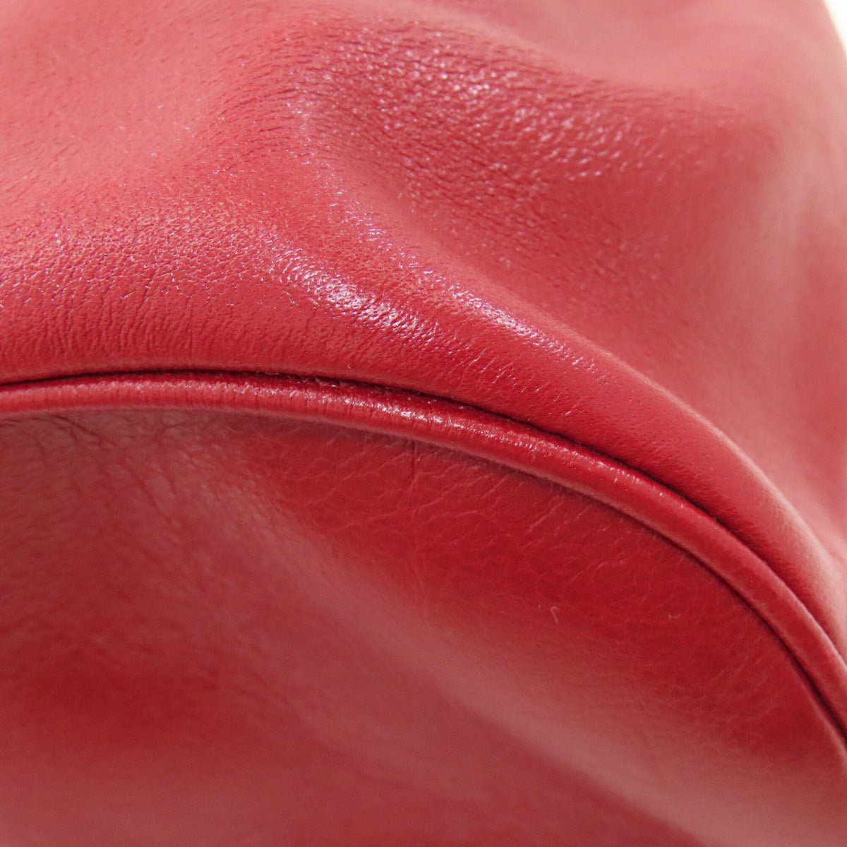 Gucci Red Color Leather Shoulder Bag (Pre-Owned)