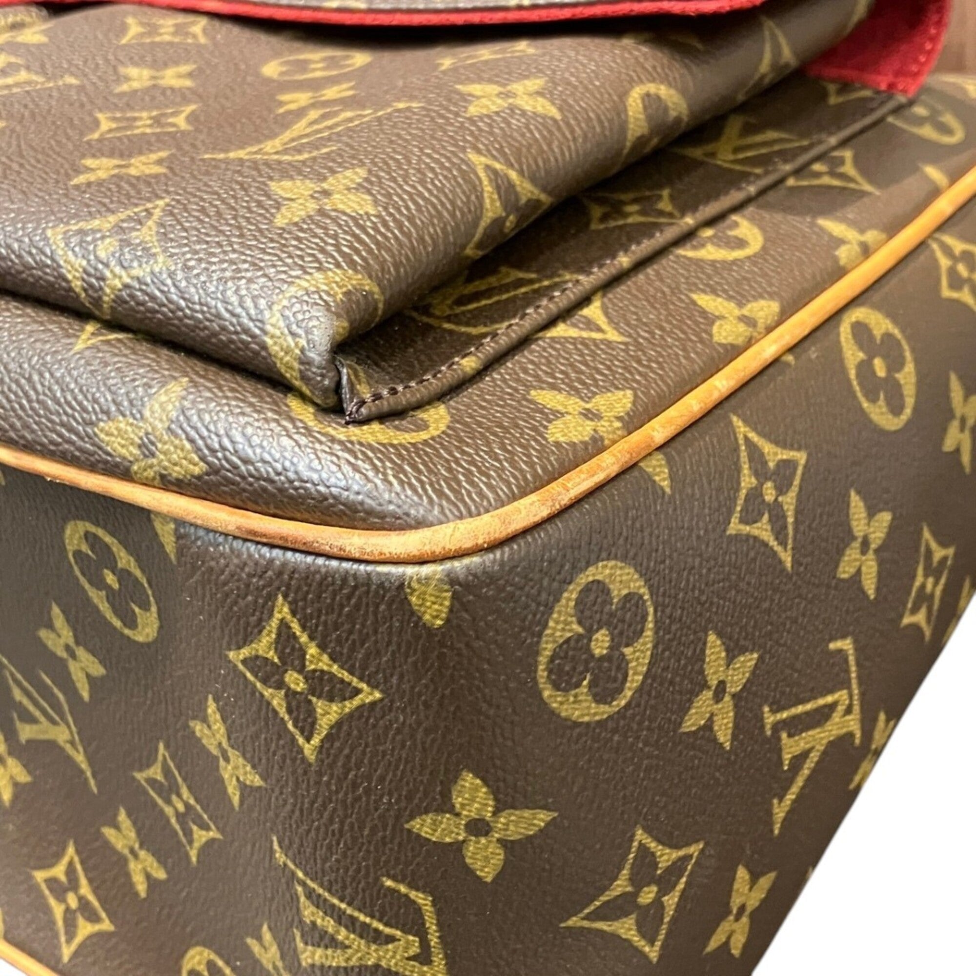 Louis Vuitton Brown Monogram Handbag (Pre-Owned)