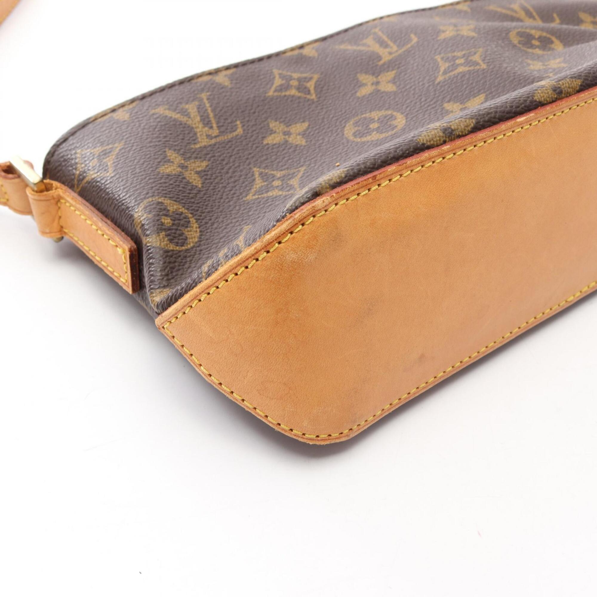 Louis Vuitton Brown Coated Canvas Leather Handbag Shoulder Bag (Pre-Owned)