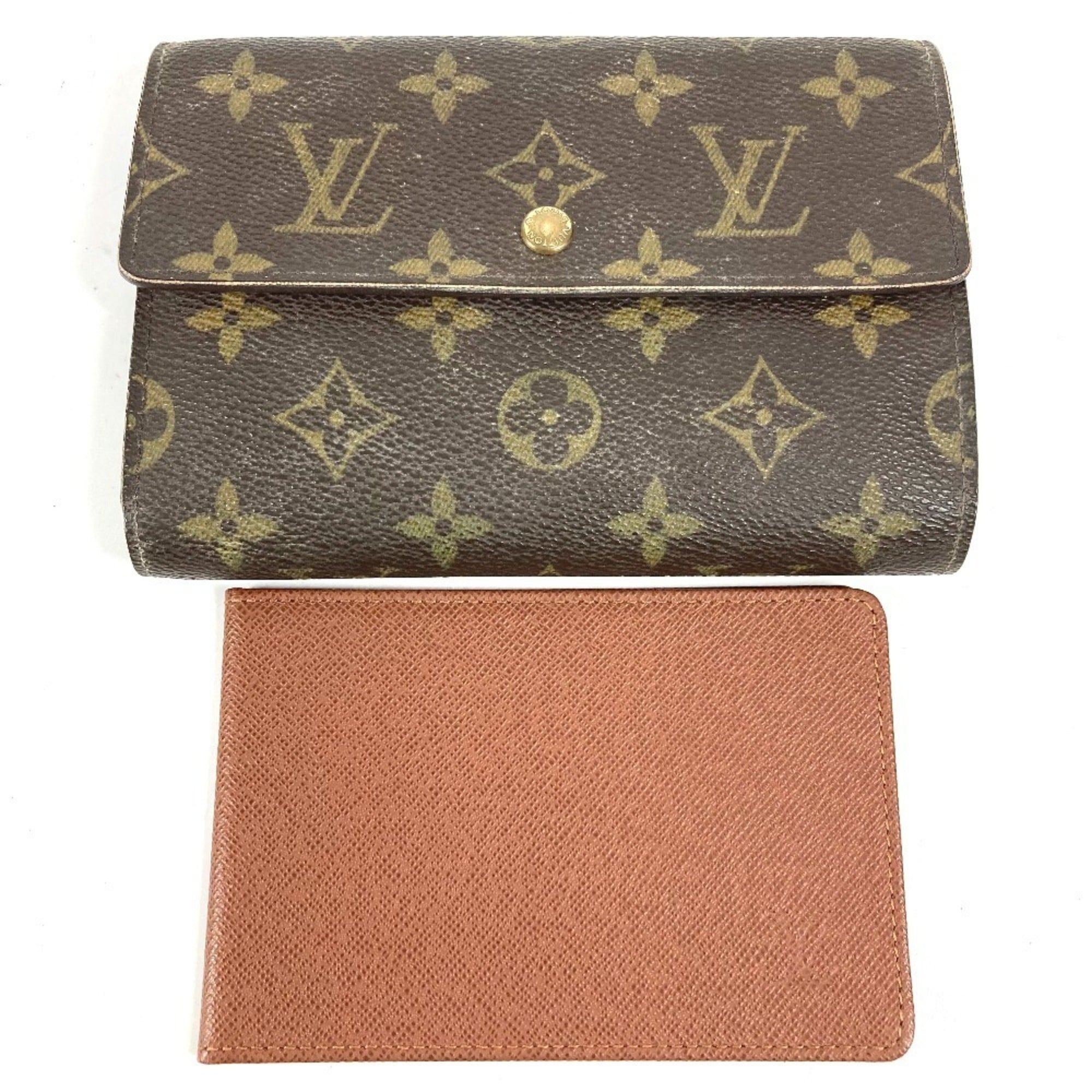 Louis Vuitton Monogram Brown Monogram Wallet (Tri-Fold) (Pre-Owned)