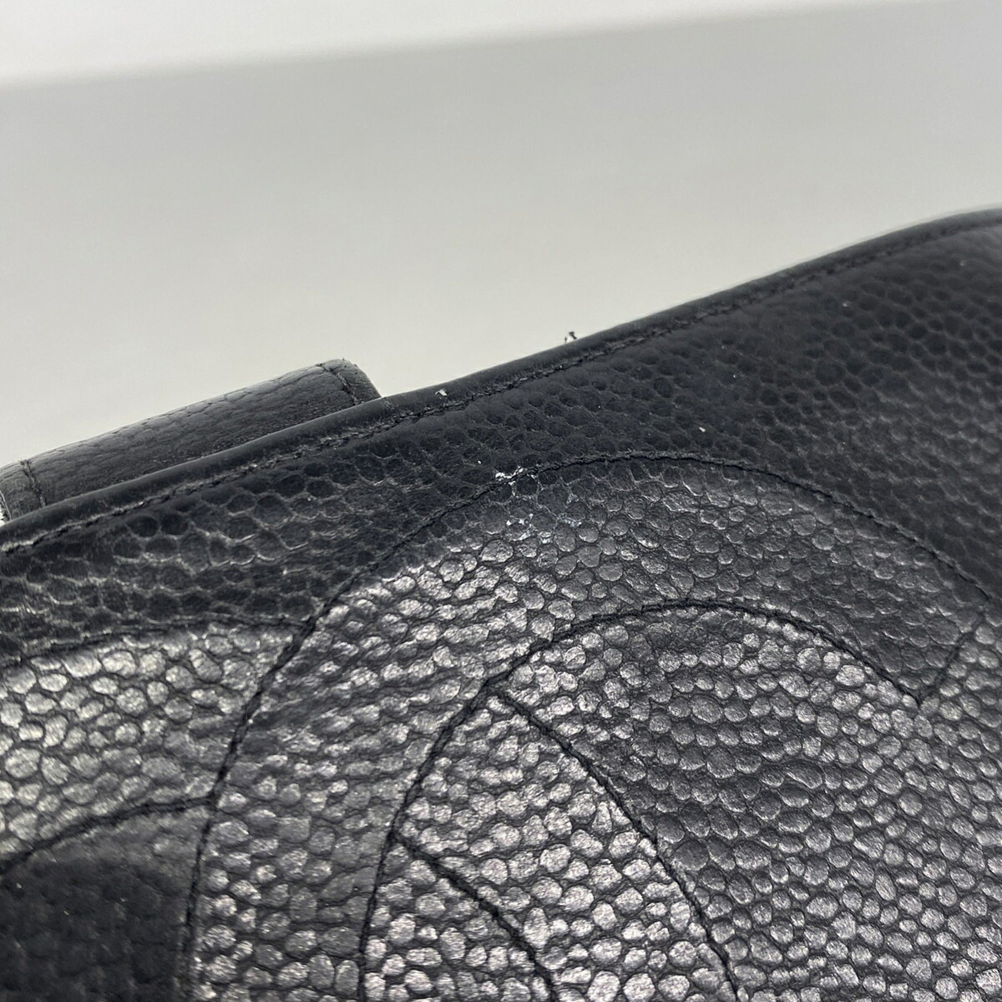 Chanel Black Grained Calfskin Long Wallet (Bi-Fold) (Pre-Owned)