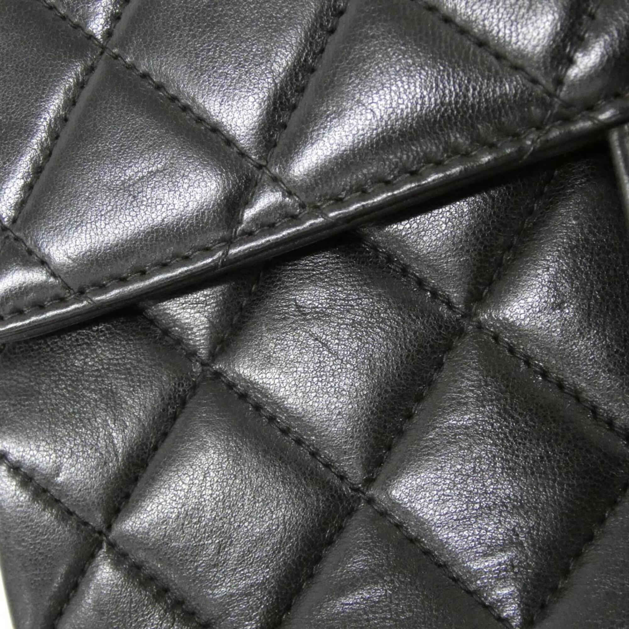 Chanel Black Leather Shoulder Bag (Pre-Owned)