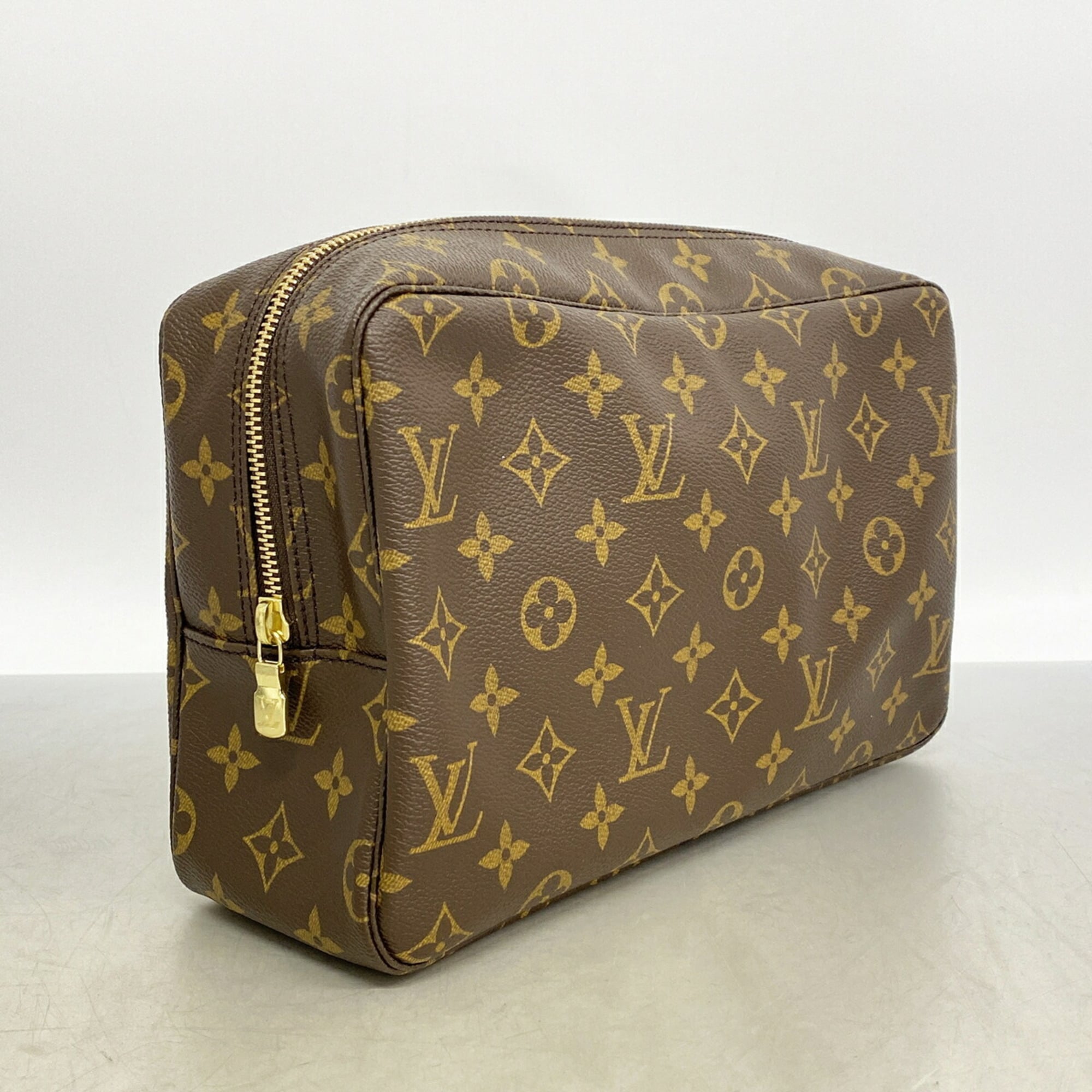 Louis Vuitton Brown Pouch (Pre-Owned)