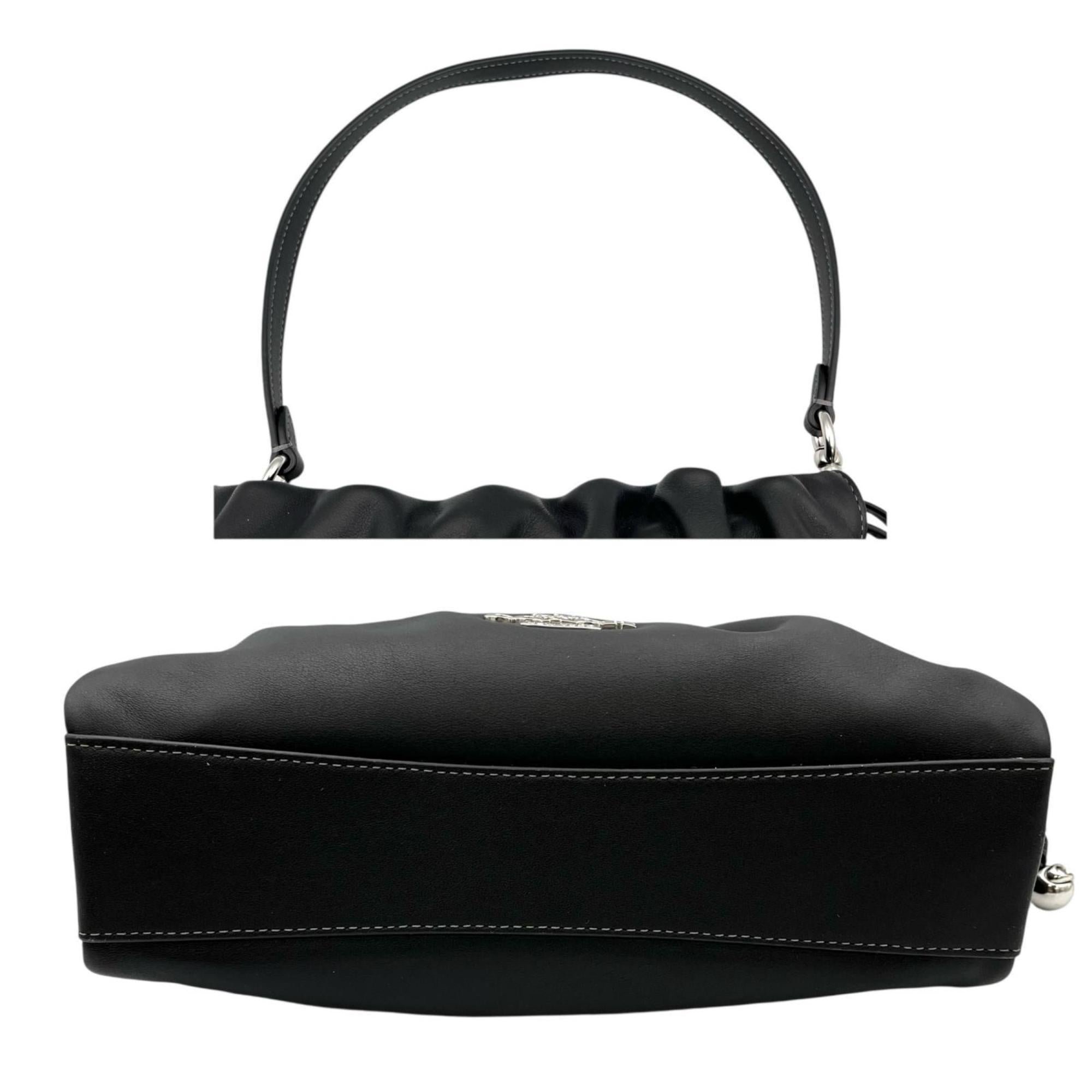Coach Black Leather Shoulder Bag (Pre-Owned)
