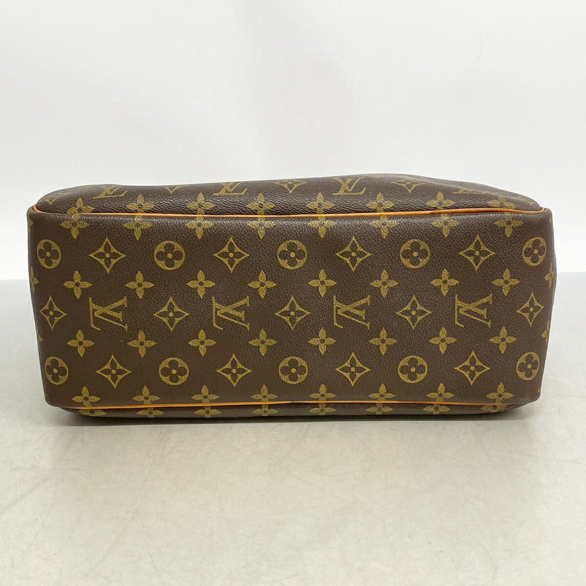Louis Vuitton Brown Handbag (Pre-Owned)