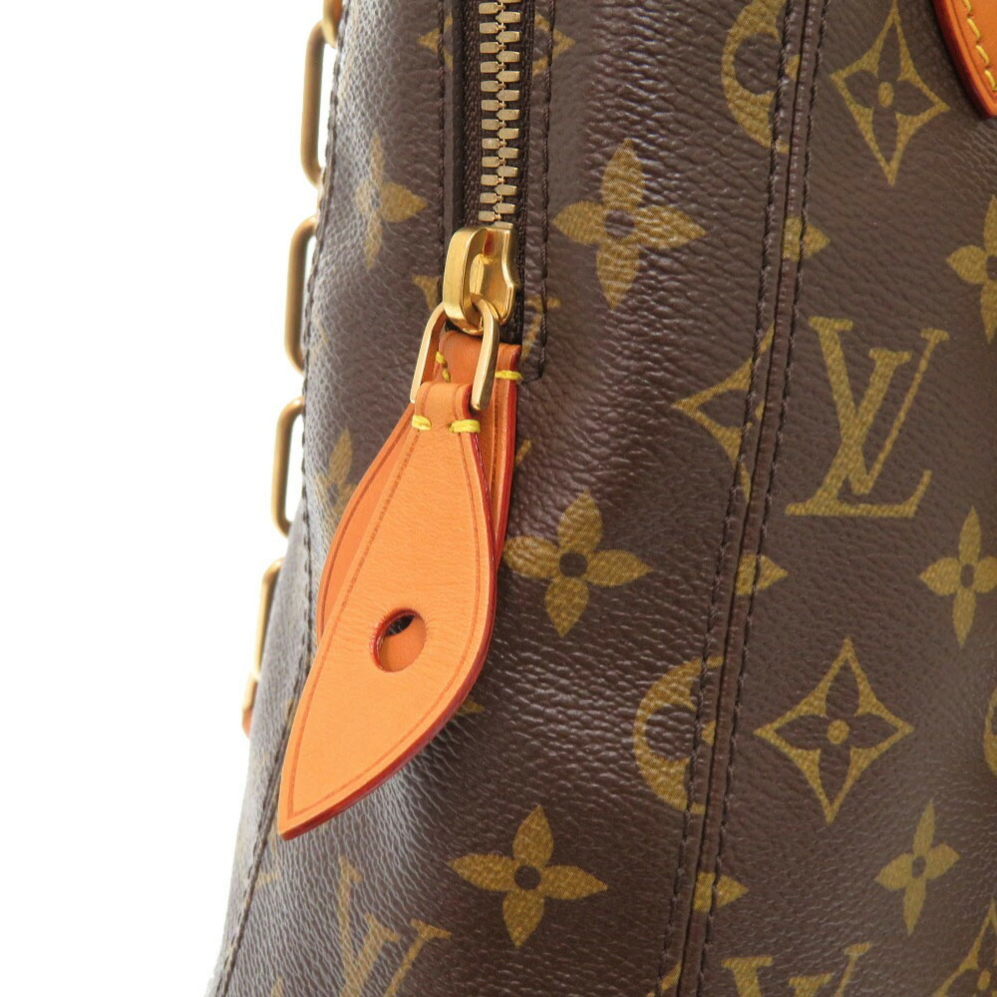 Louis Vuitton Brown Monogram Monogram Shoulder Bag (Pre-Owned)