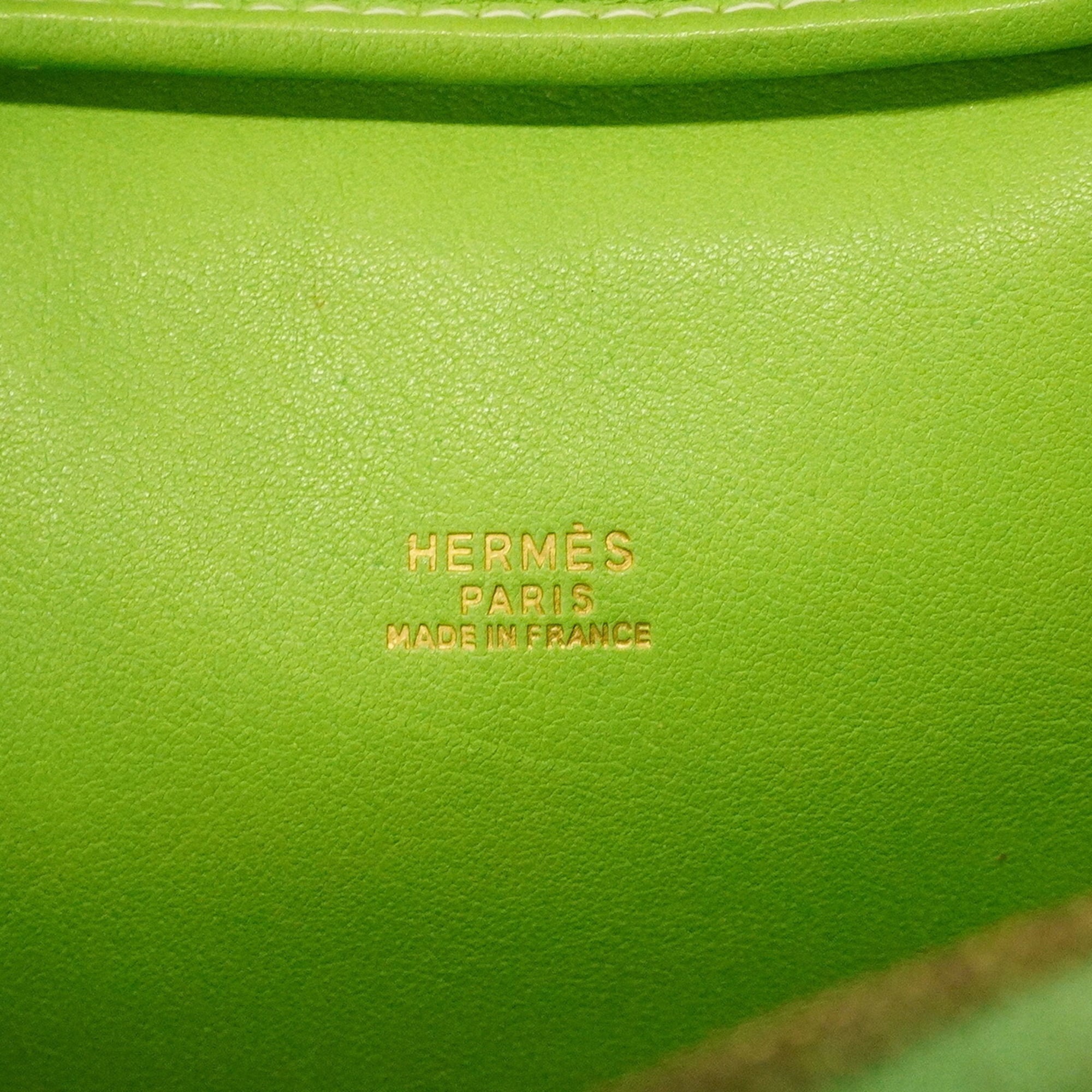 Hermes Green Gulliver Leather Handbag (Pre-Owned)