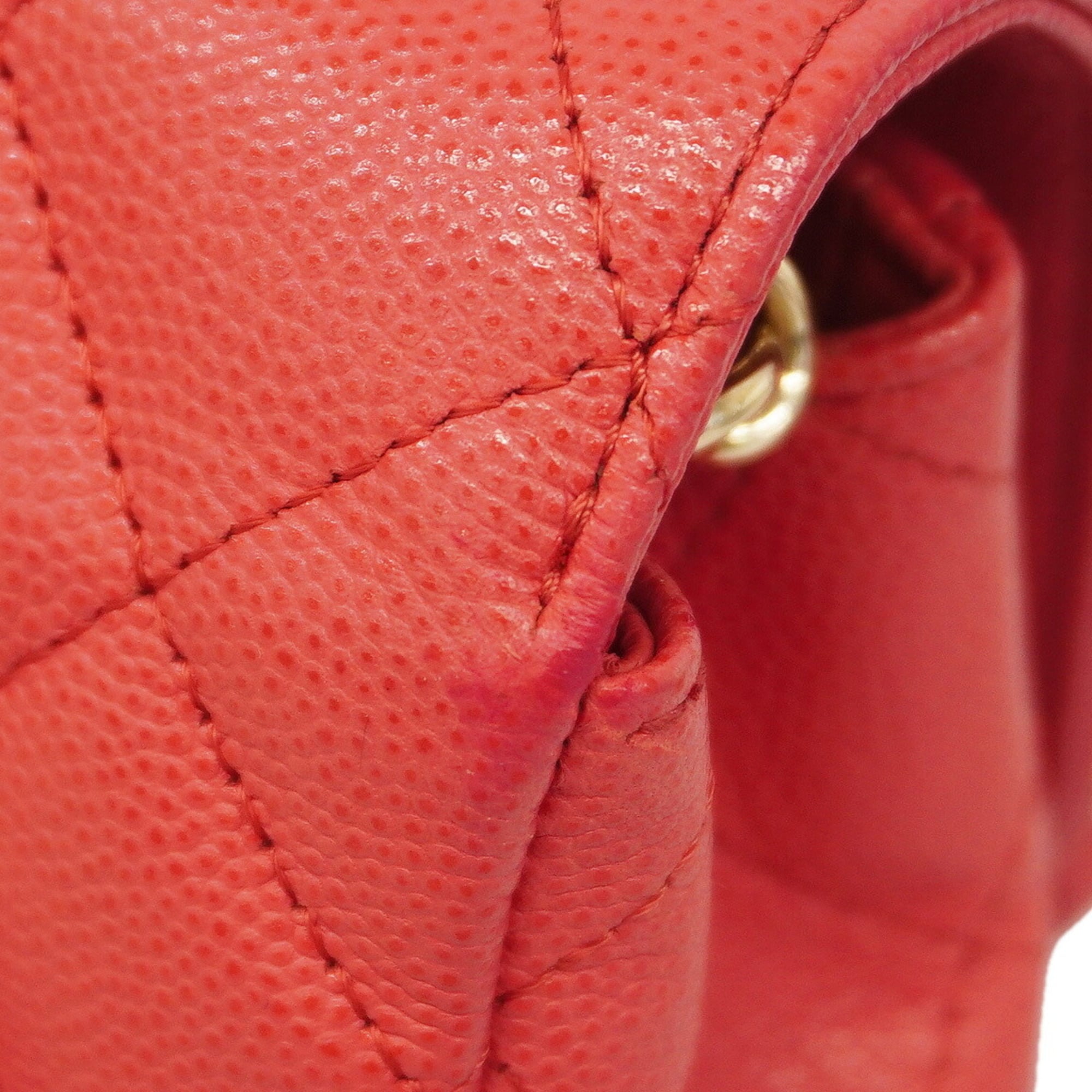 Chanel Pink Grained Calfskin Shoulder Bag (Pre-Owned)
