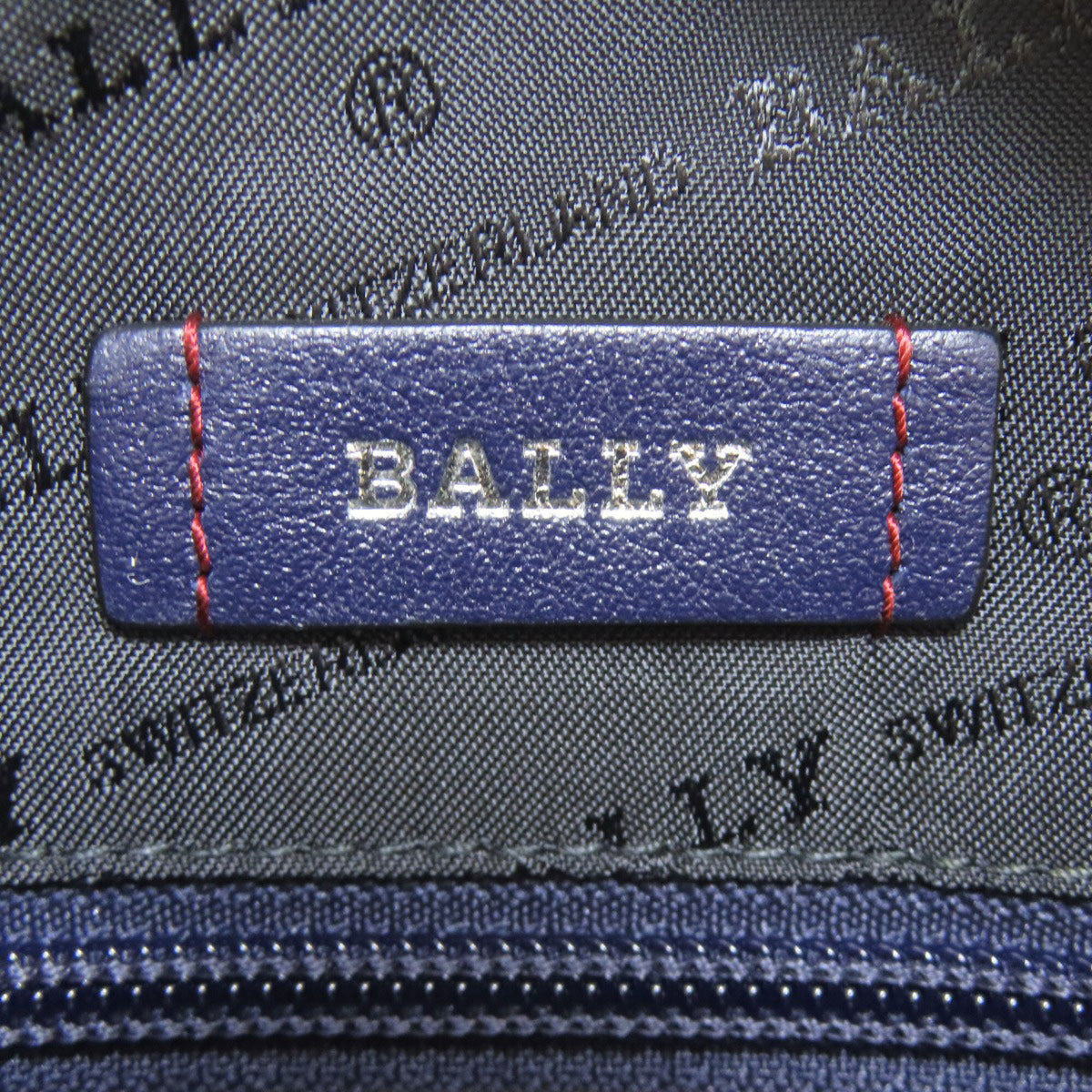 Bally Navy Leather Shoulder Bag (Pre-Owned)
