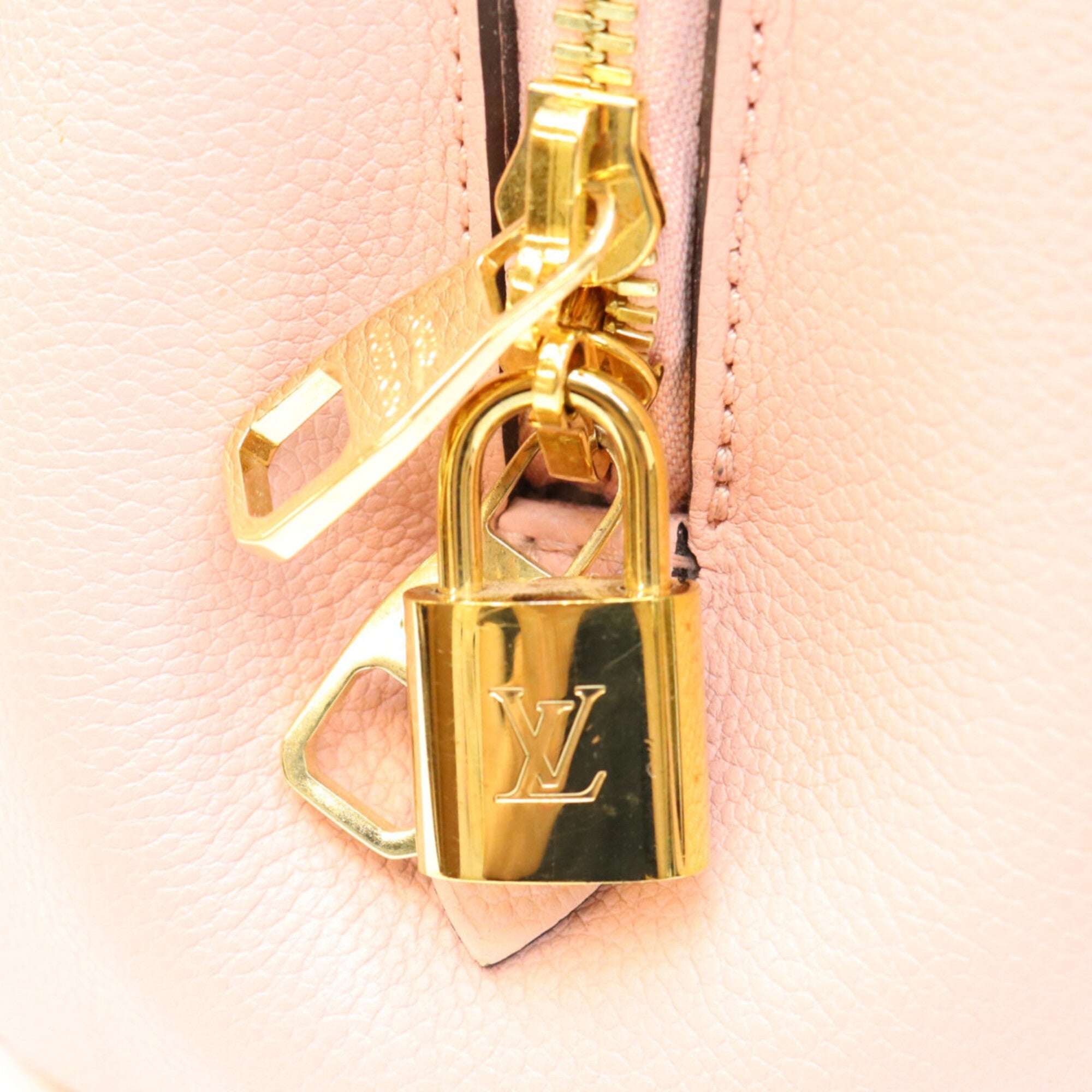 Louis Vuitton Pink Monogram Empreinte Shoulder Bag (Pre-Owned)