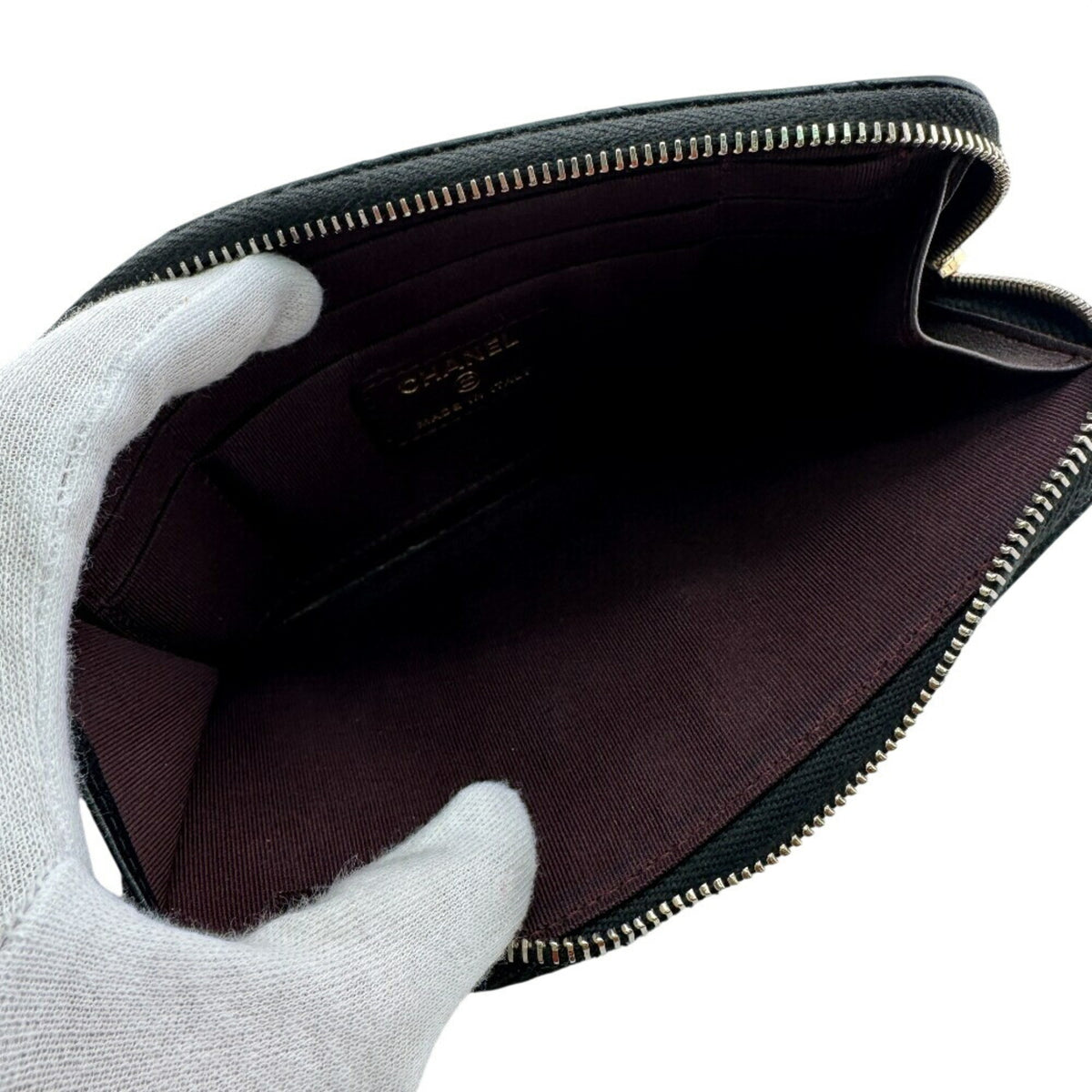 Chanel Black Leather (Pre-Owned)