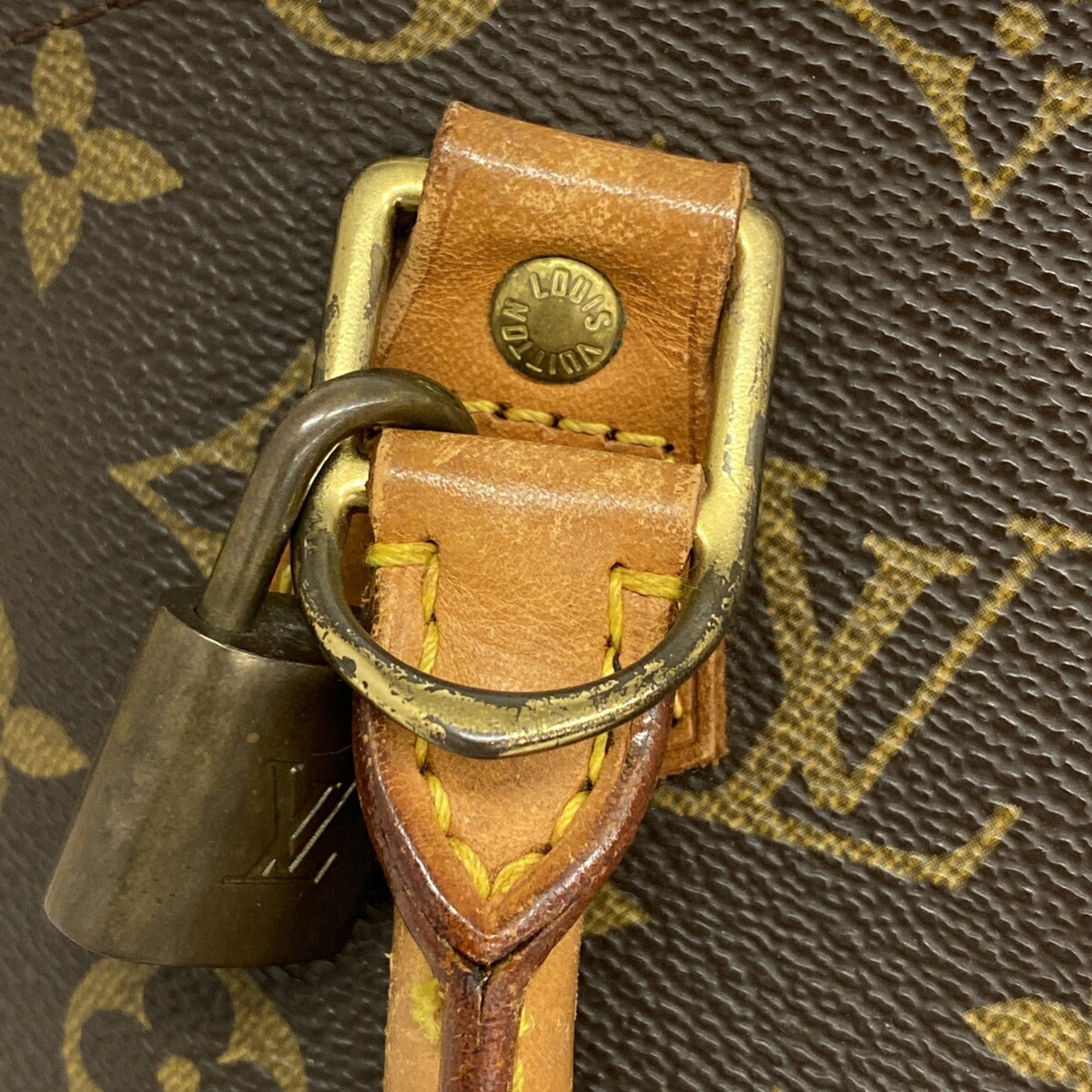 Louis Vuitton Brown Handbag (Pre-Owned)